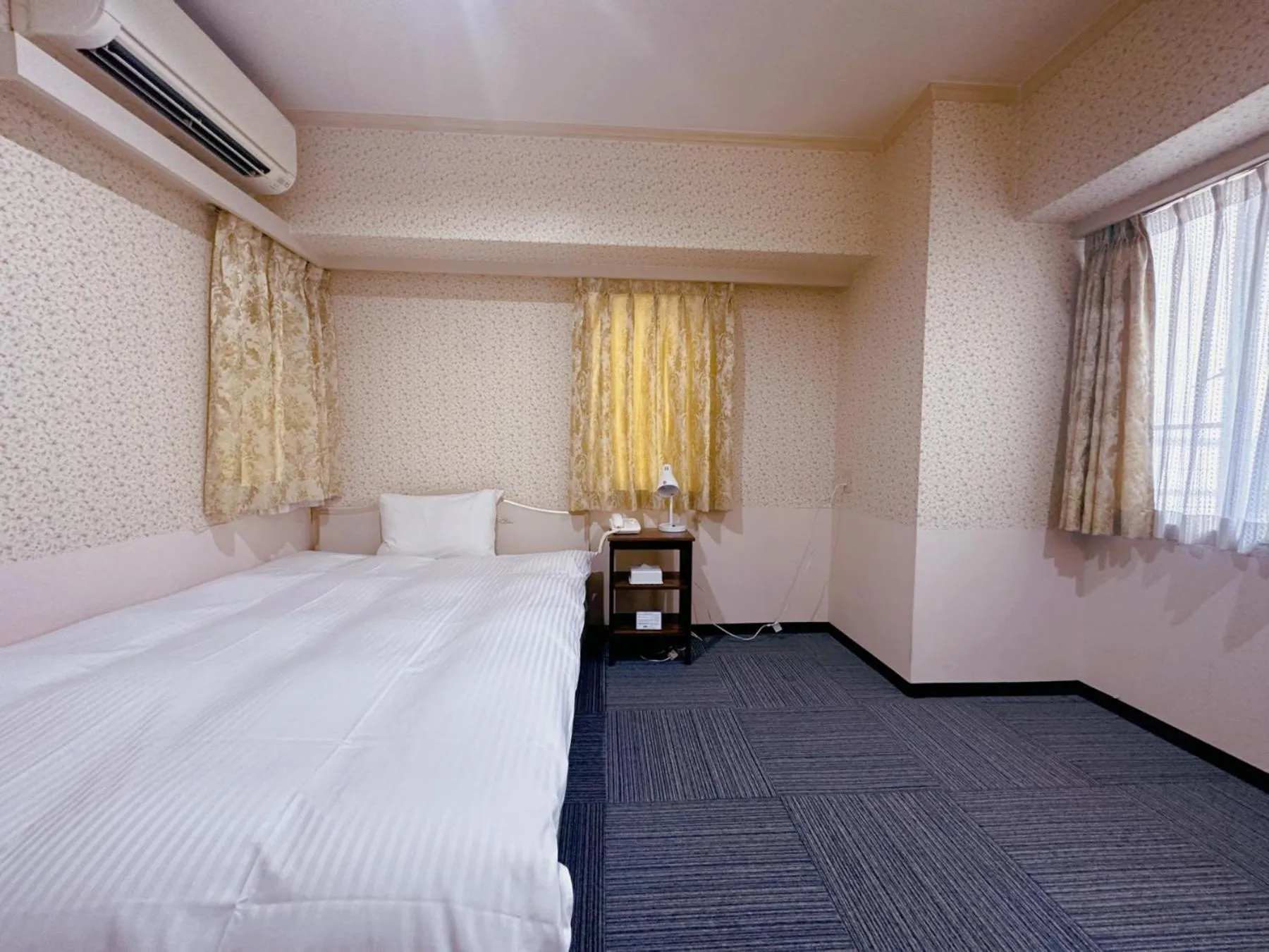 Bed in Nissay Hotel Fukuoka - Vacation STAY 80171v