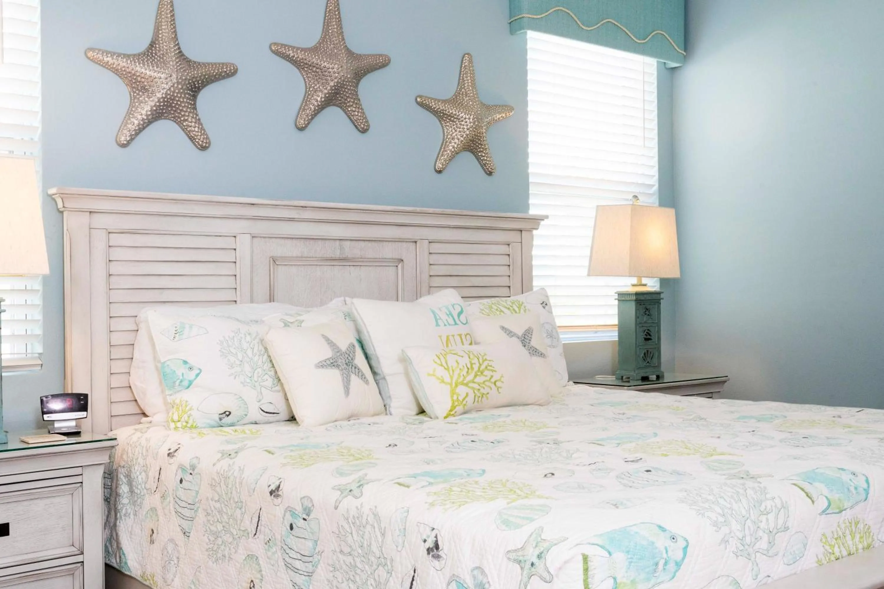 Bed in Marvelous 7 Bd w/ Pool Close to Disney @ Solterra 6086