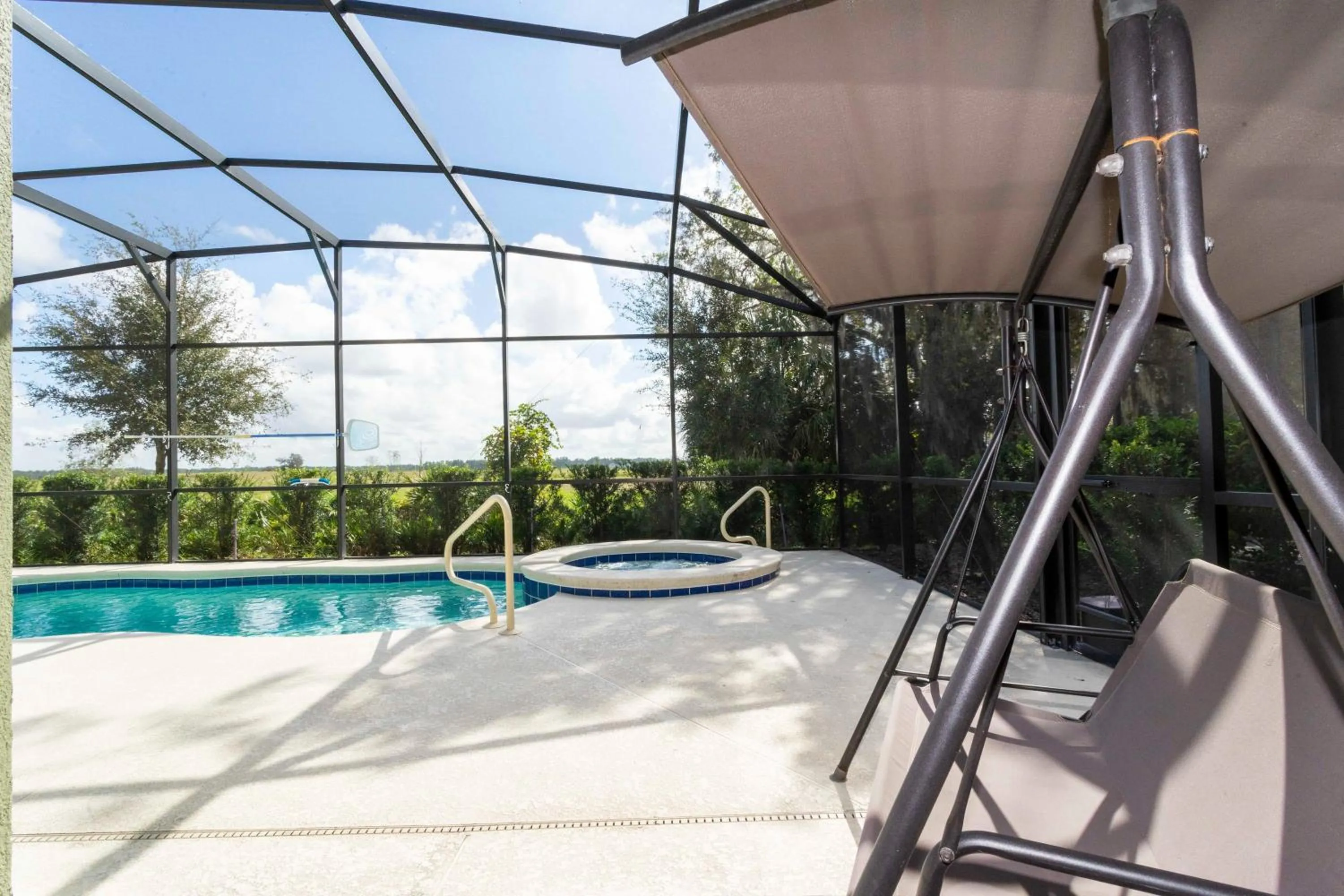 Marvelous 7 Bd w/ Pool Close to Disney @ Solterra 6086
