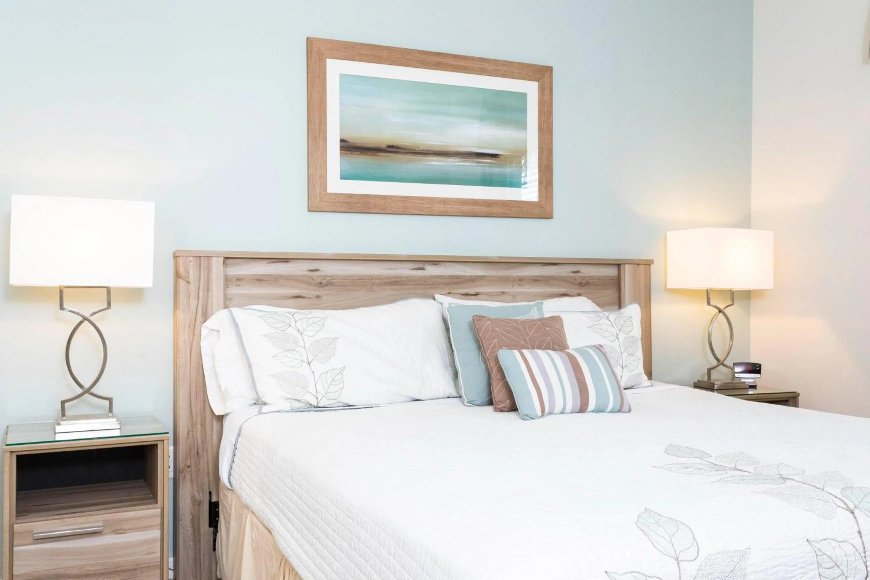 Bed in Marvelous 7 Bd w/ Pool Close to Disney @ Solterra 6086