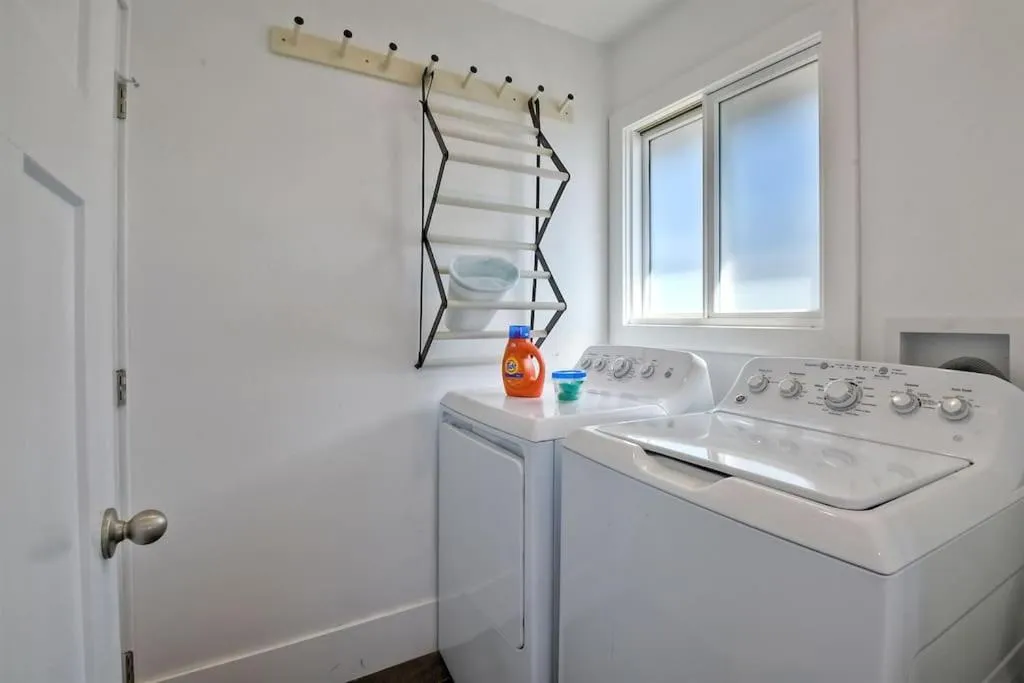 Luxury Ocean Views & Steps To The Sand - Tower 36 Upper Condo Unit