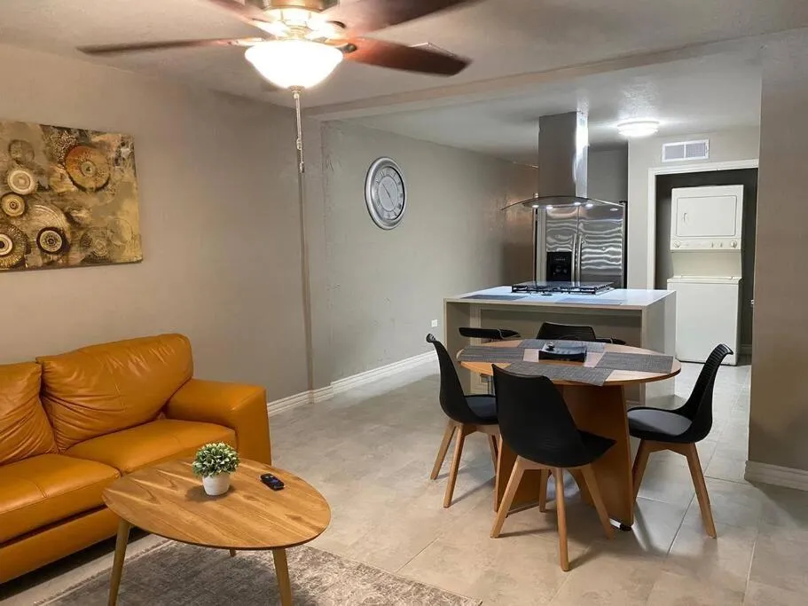 Kitchen or kitchenette in Close to All, Restfull, Cozy Duplex B in Downtown, UTEP, Hospitals