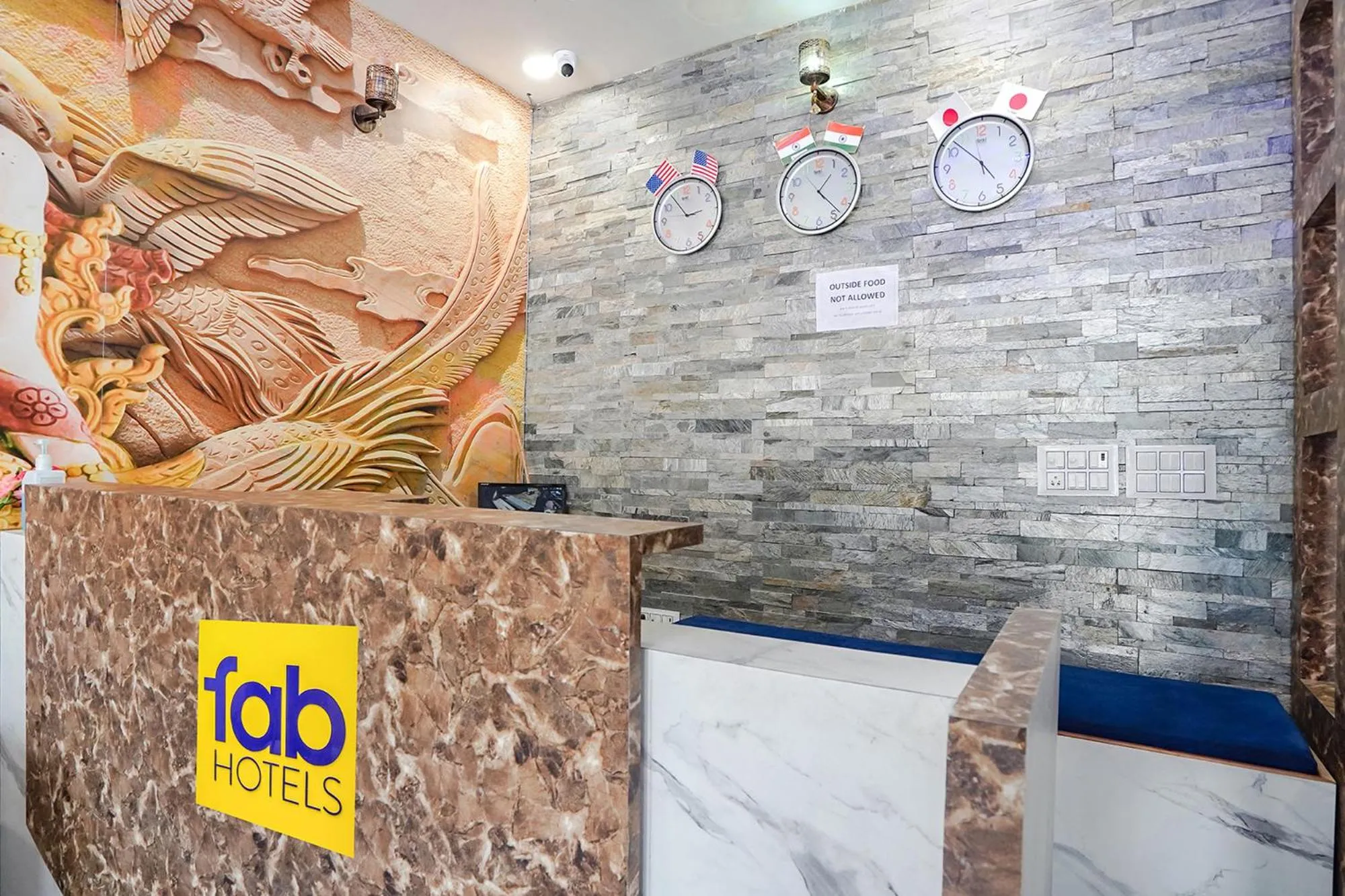 Lobby or reception in FabHotel Sirtaj Suits