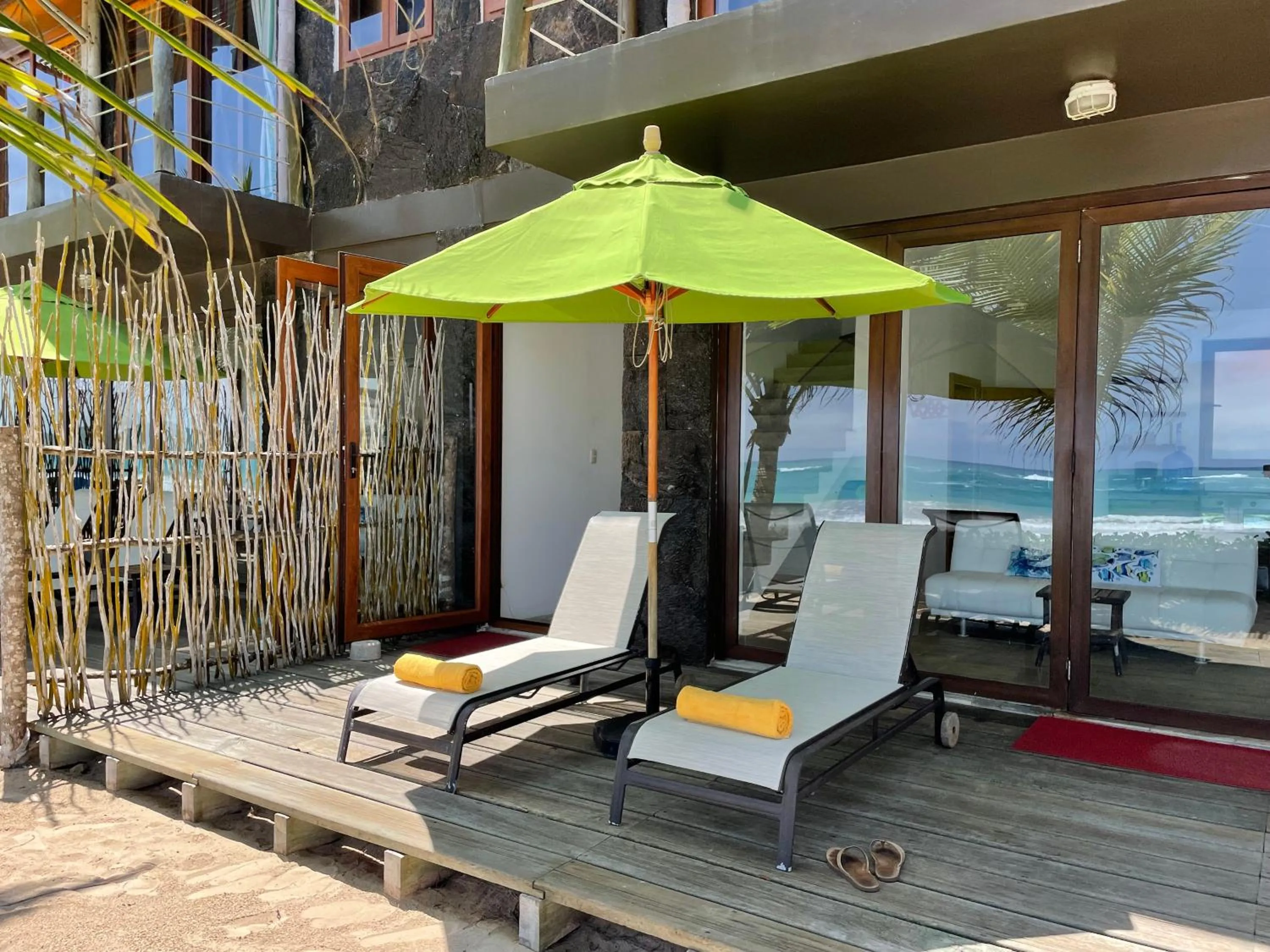 sunbed in Mi Playa Galapagos Beachfront Apartments