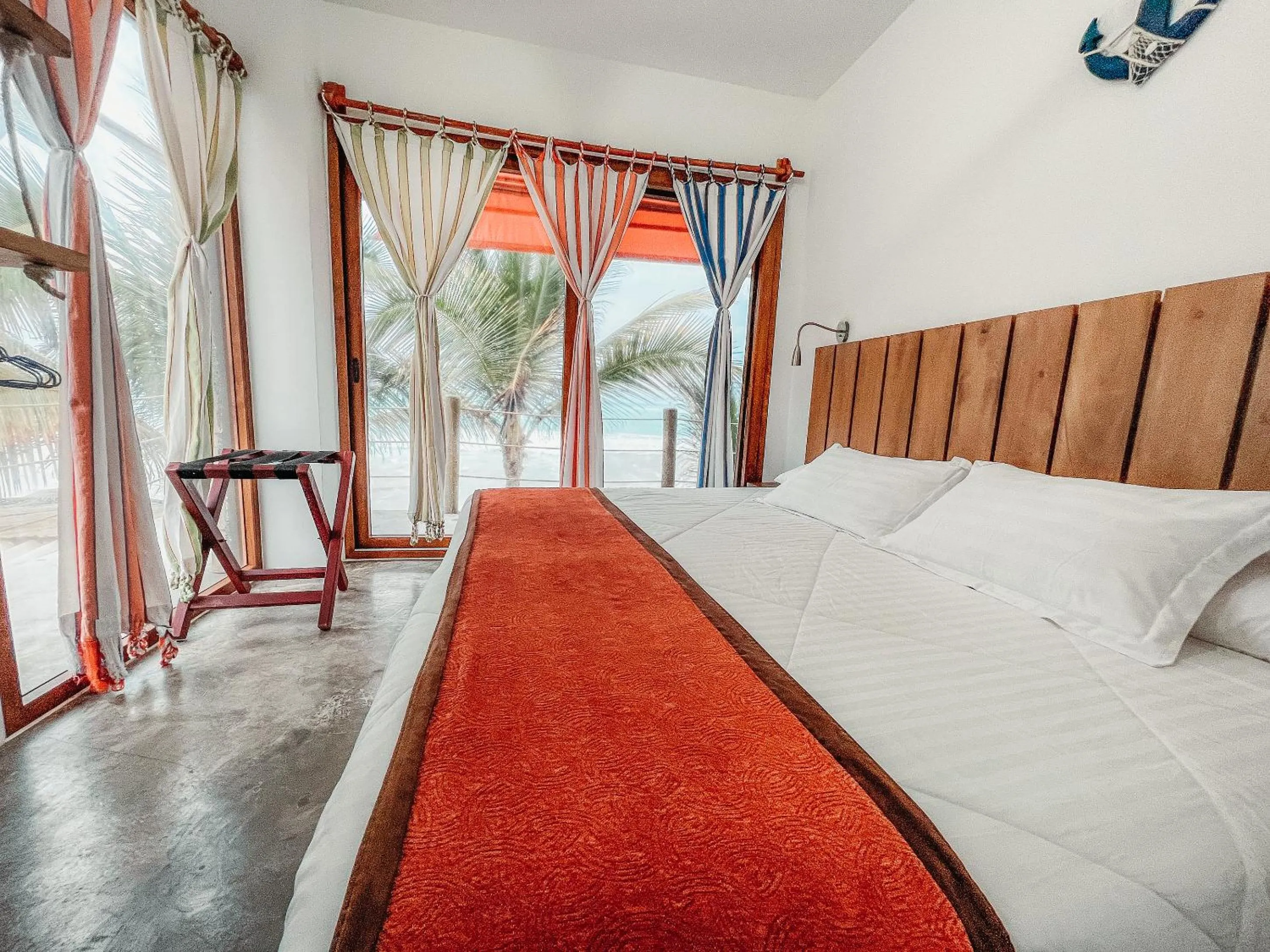 Bed in Mi Playa Galapagos Beachfront Apartments