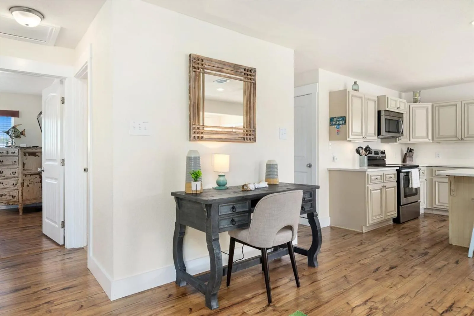 Property building in Catch & Play on Estes Bay