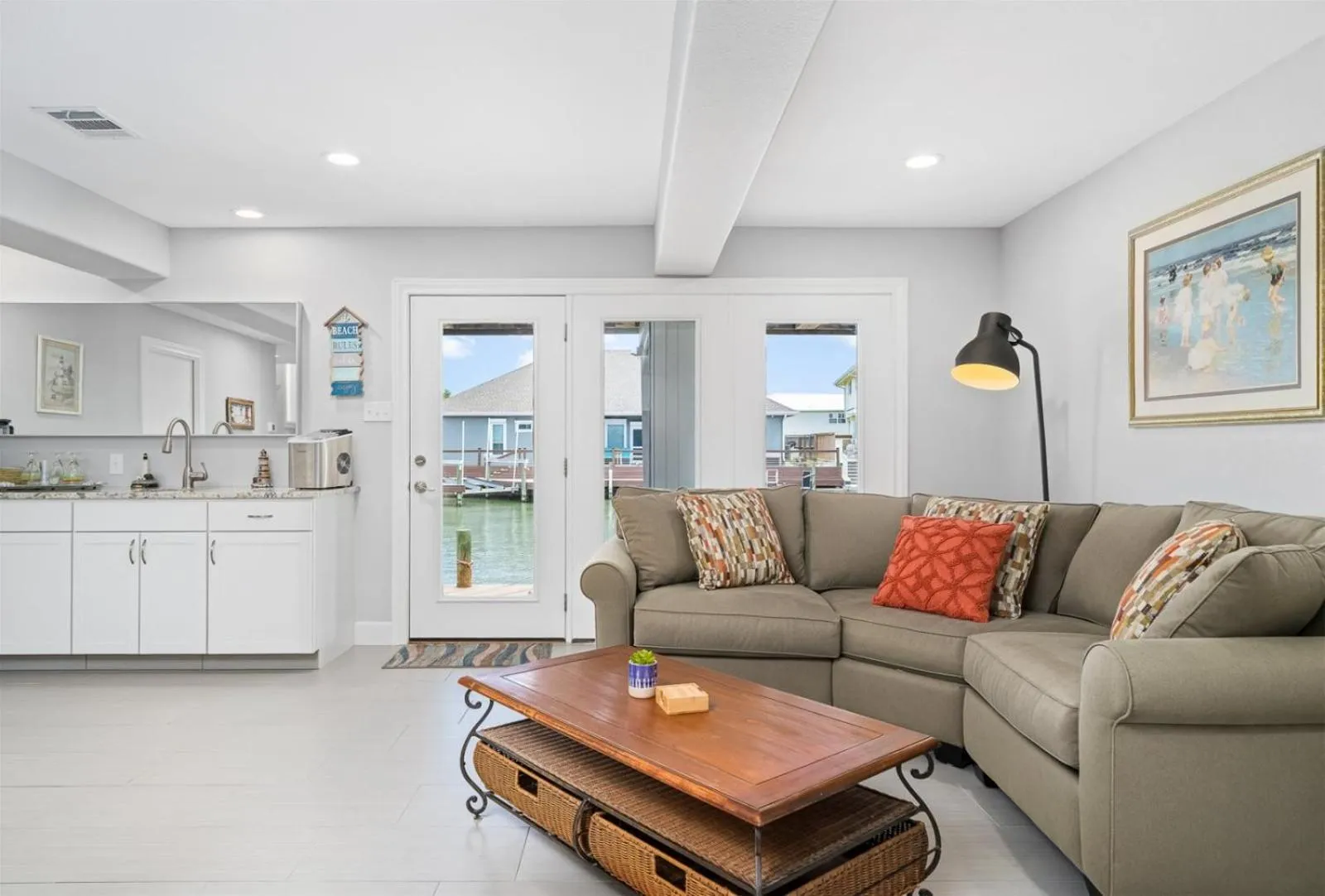 Property building in Edgewater Escape