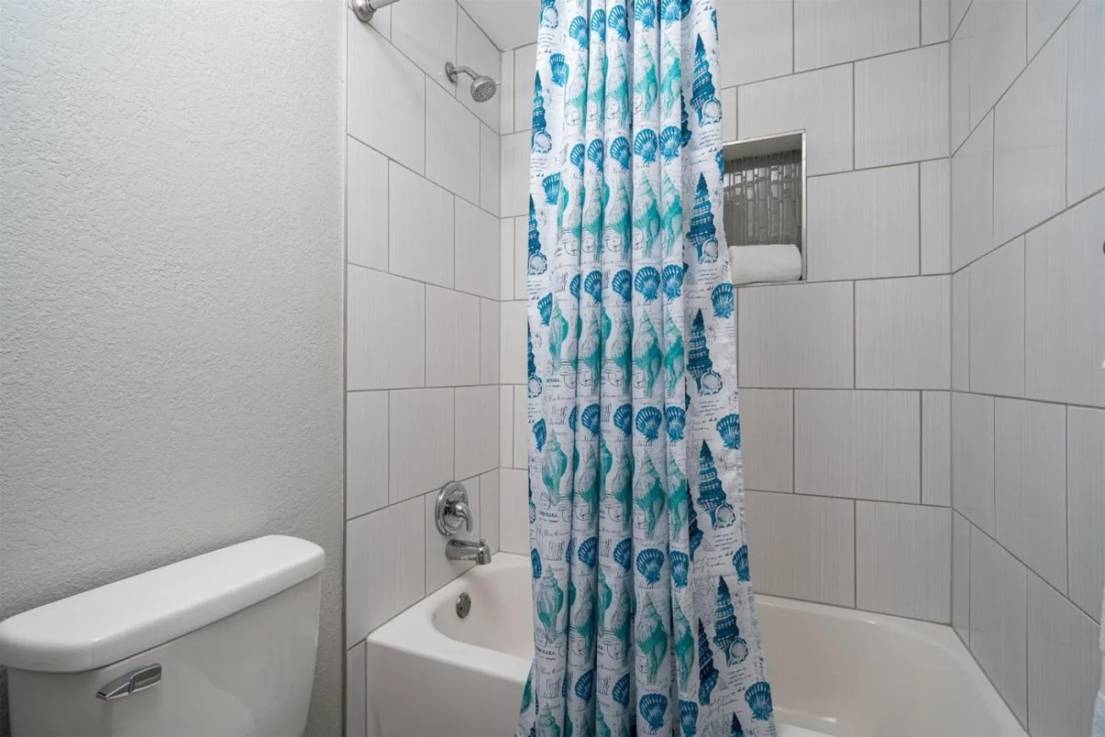 Property building in Edgewater Escape