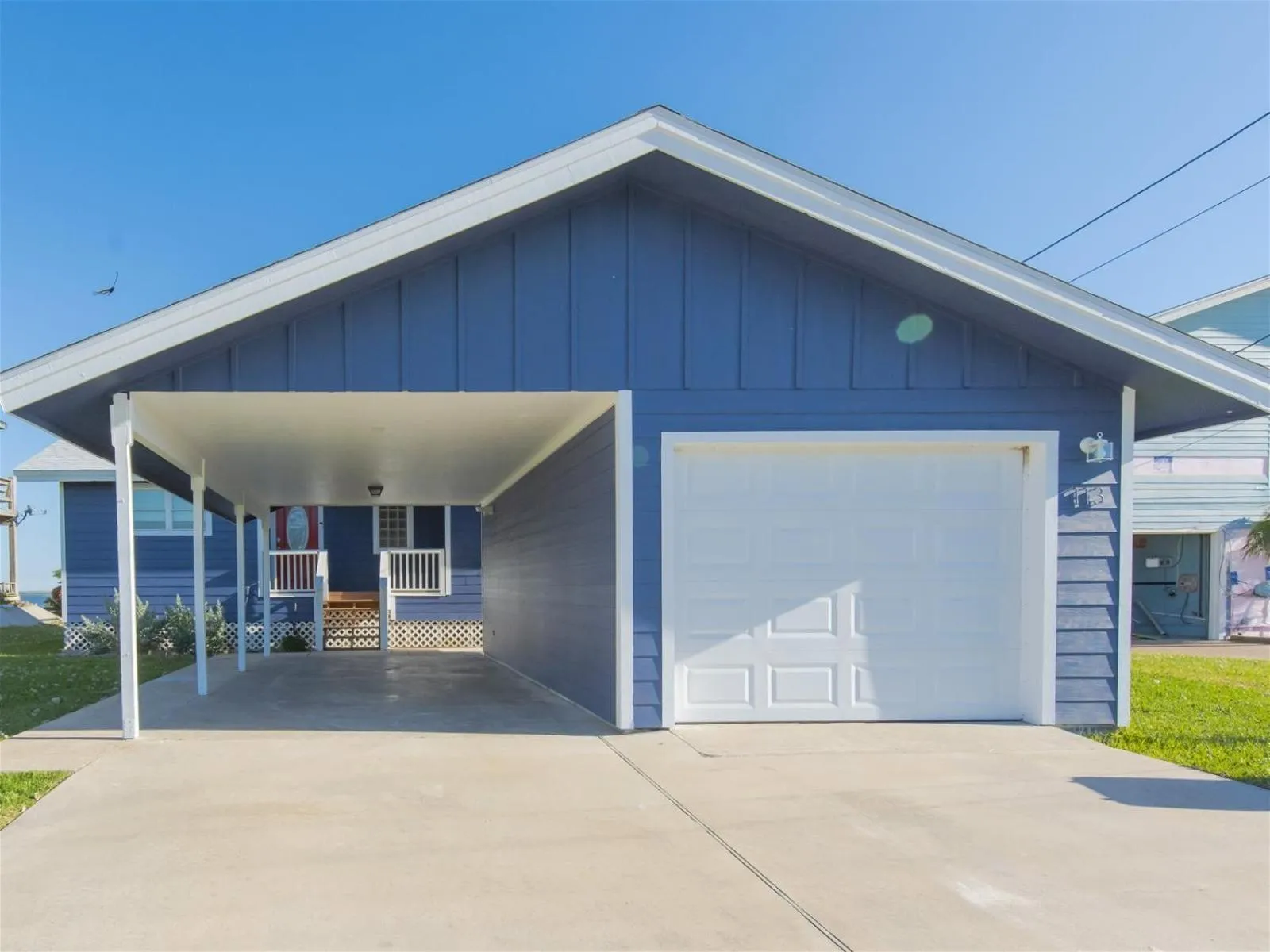 Property building in Fisherman Luv