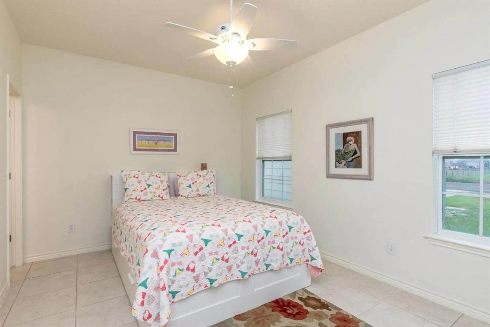 Property building, Bed in Mermaid Bay