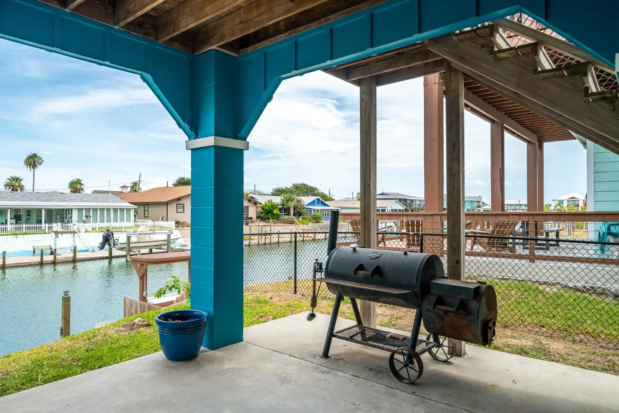 Property building in Pickled Pirate