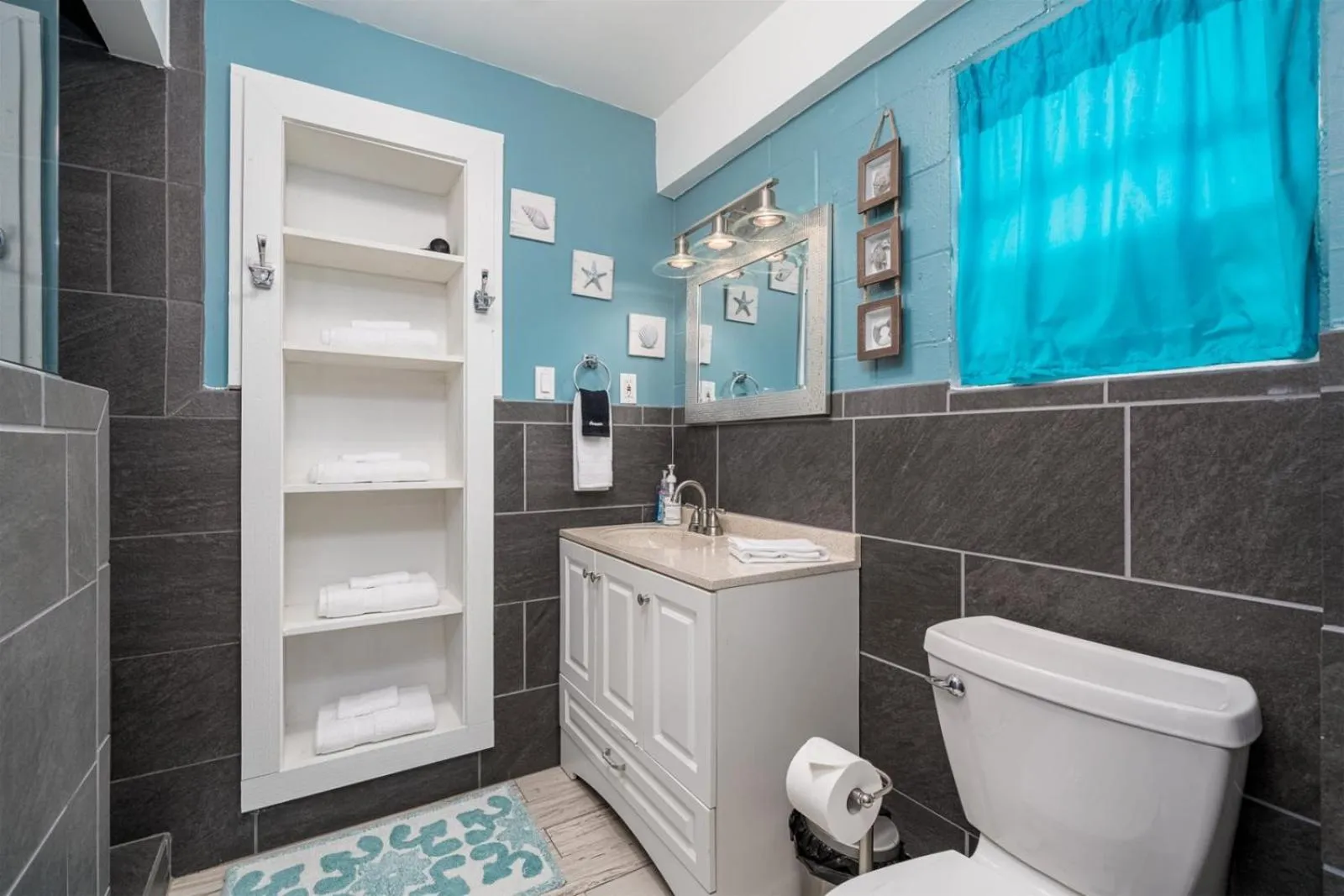 Property building in Texas Tiki