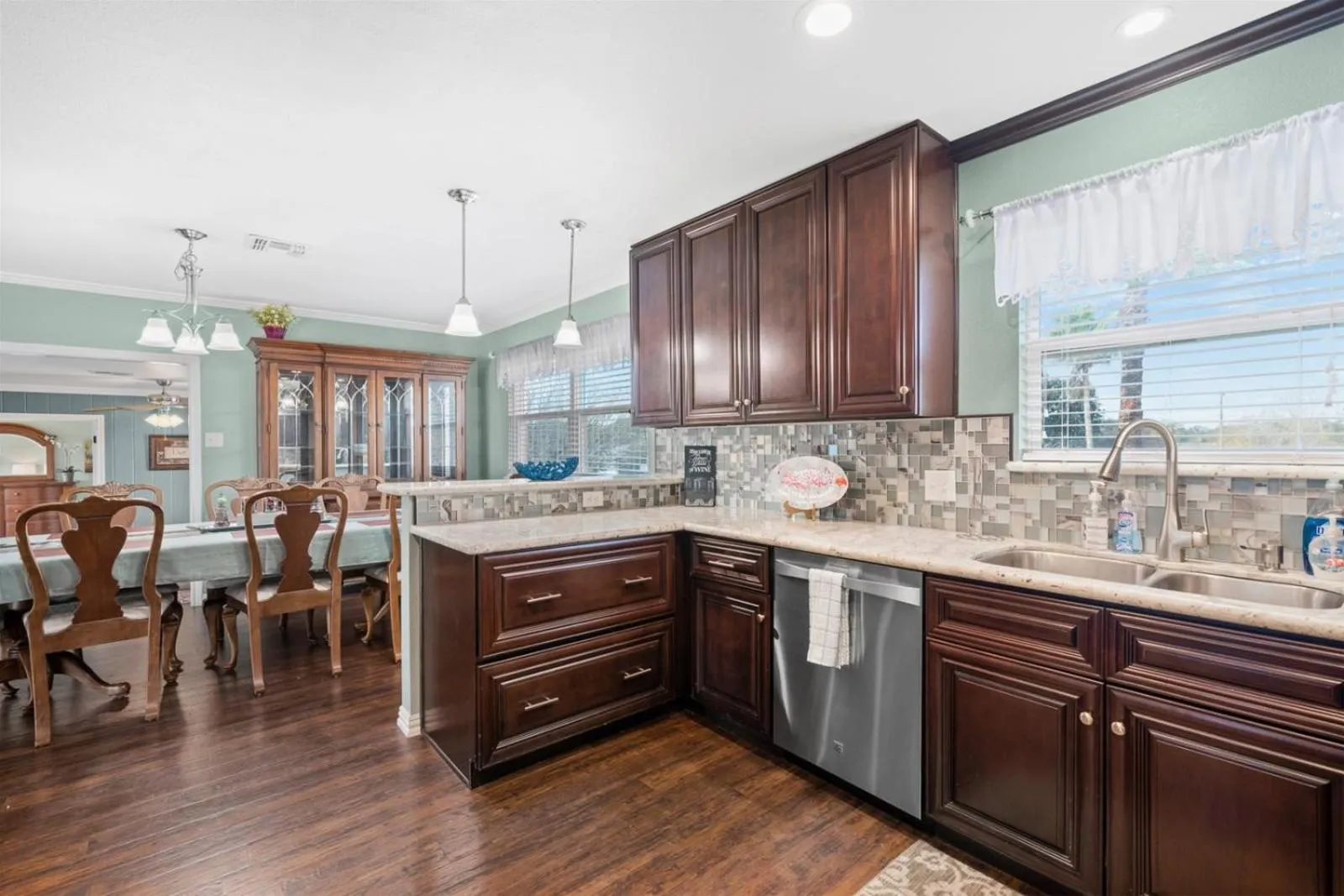 Property building in Texas Tiki