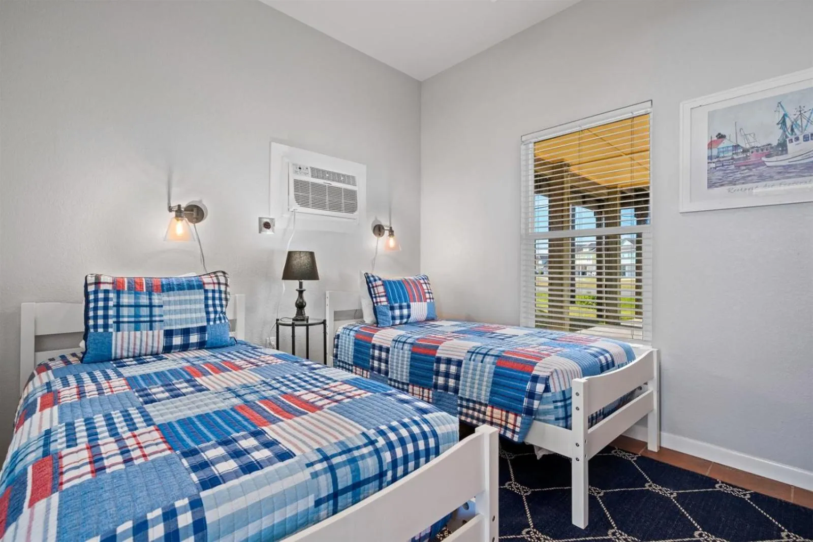 Property building, Bed in The Cats Meow