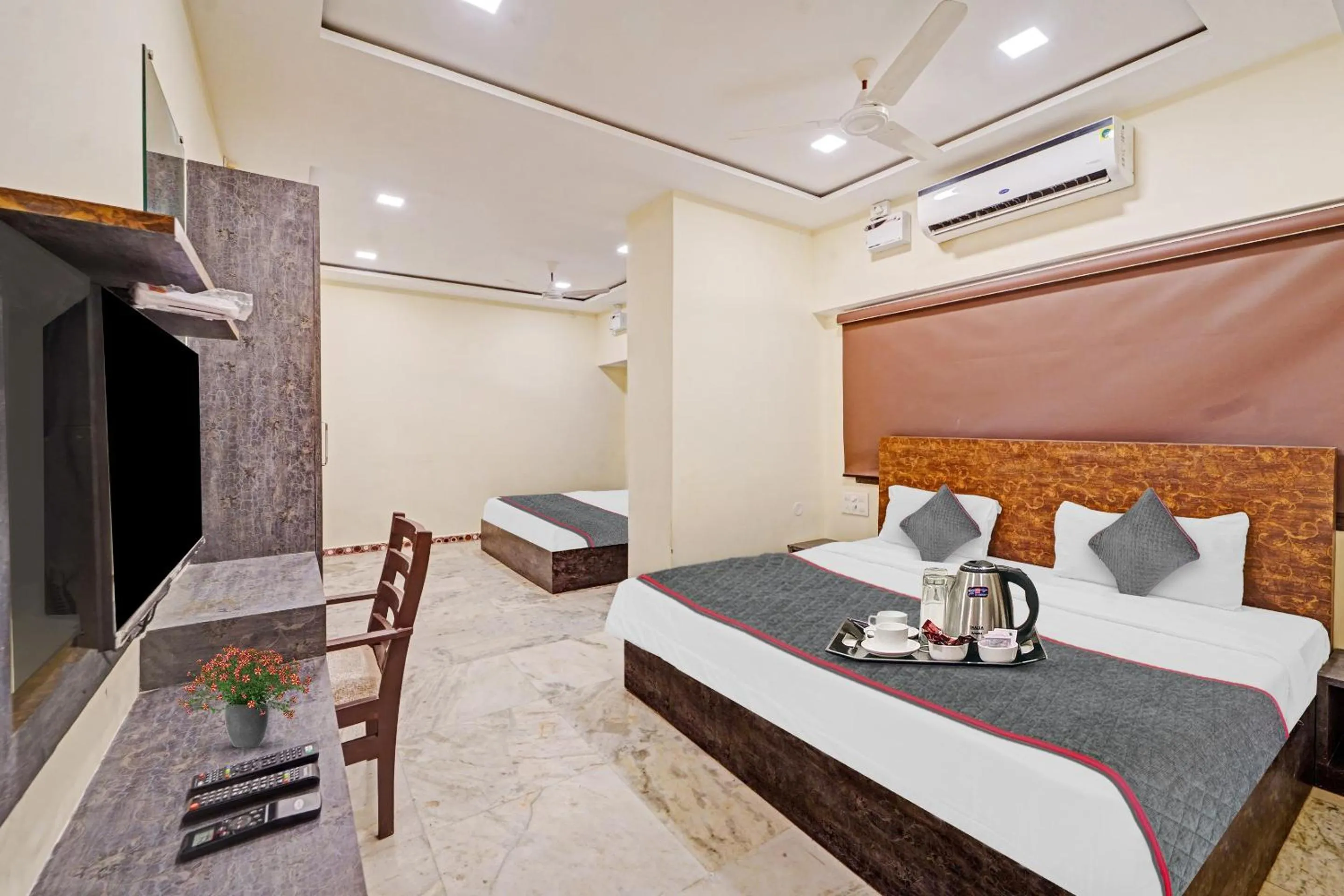 Bedroom, Bed in Collection O by OYO Yash Inn