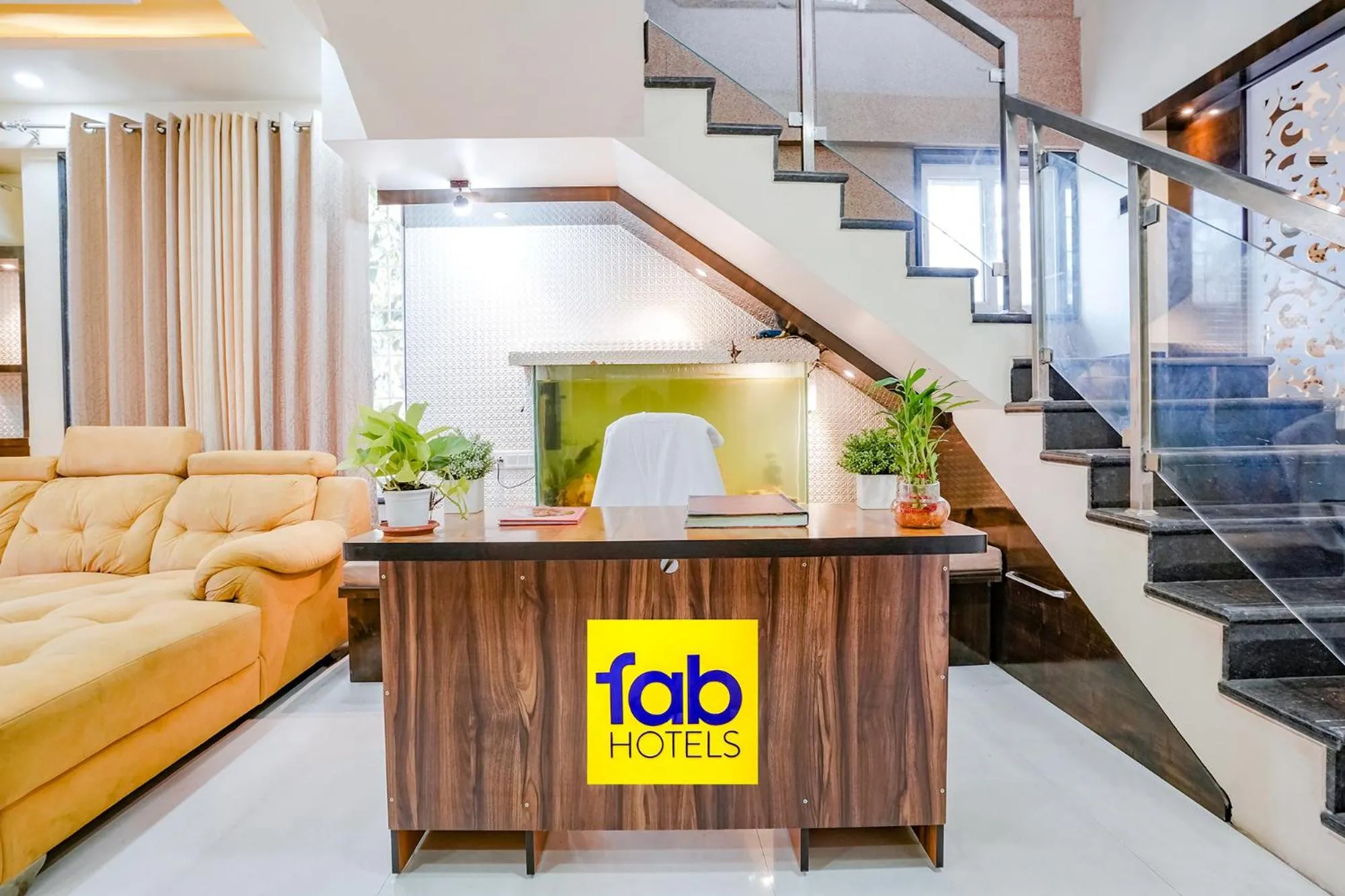 Lobby or reception in FabHotel Rudra Residency - Nr Medicover hospital