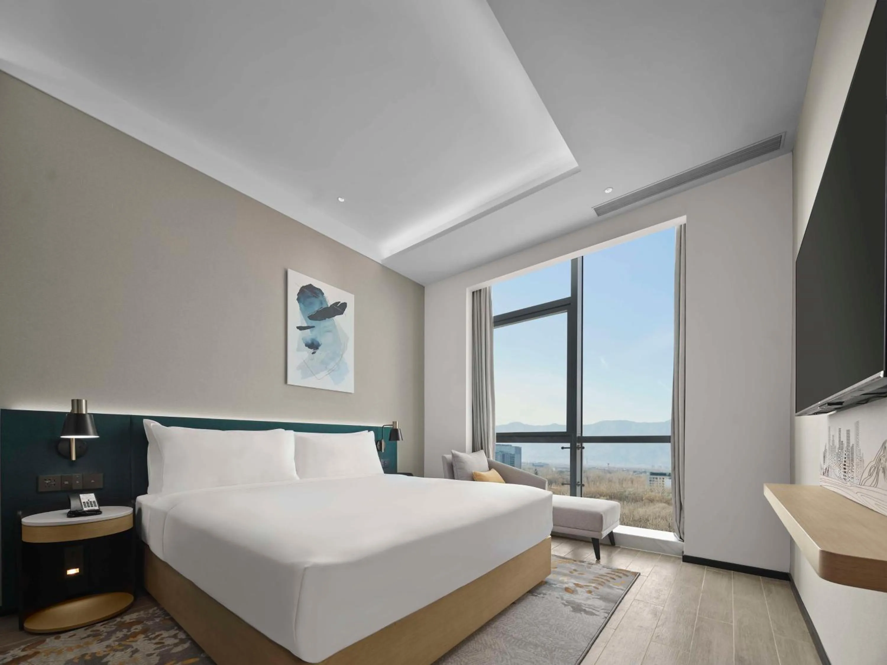 Bedroom, Bed in Hilton Garden Inn Beijing Haidian Daoxiang Lake