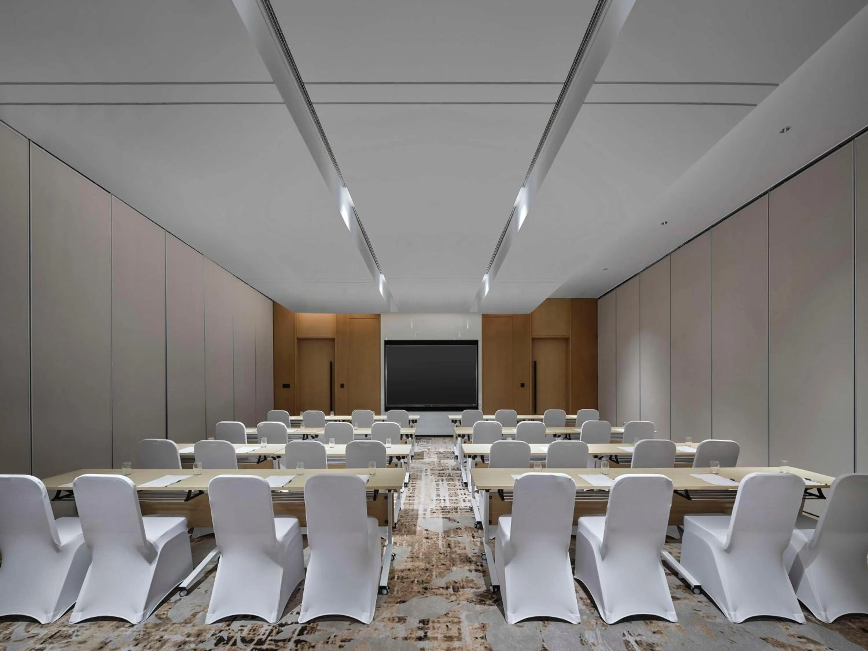 Meeting/conference room in Hilton Garden Inn Beijing Haidian Daoxiang Lake