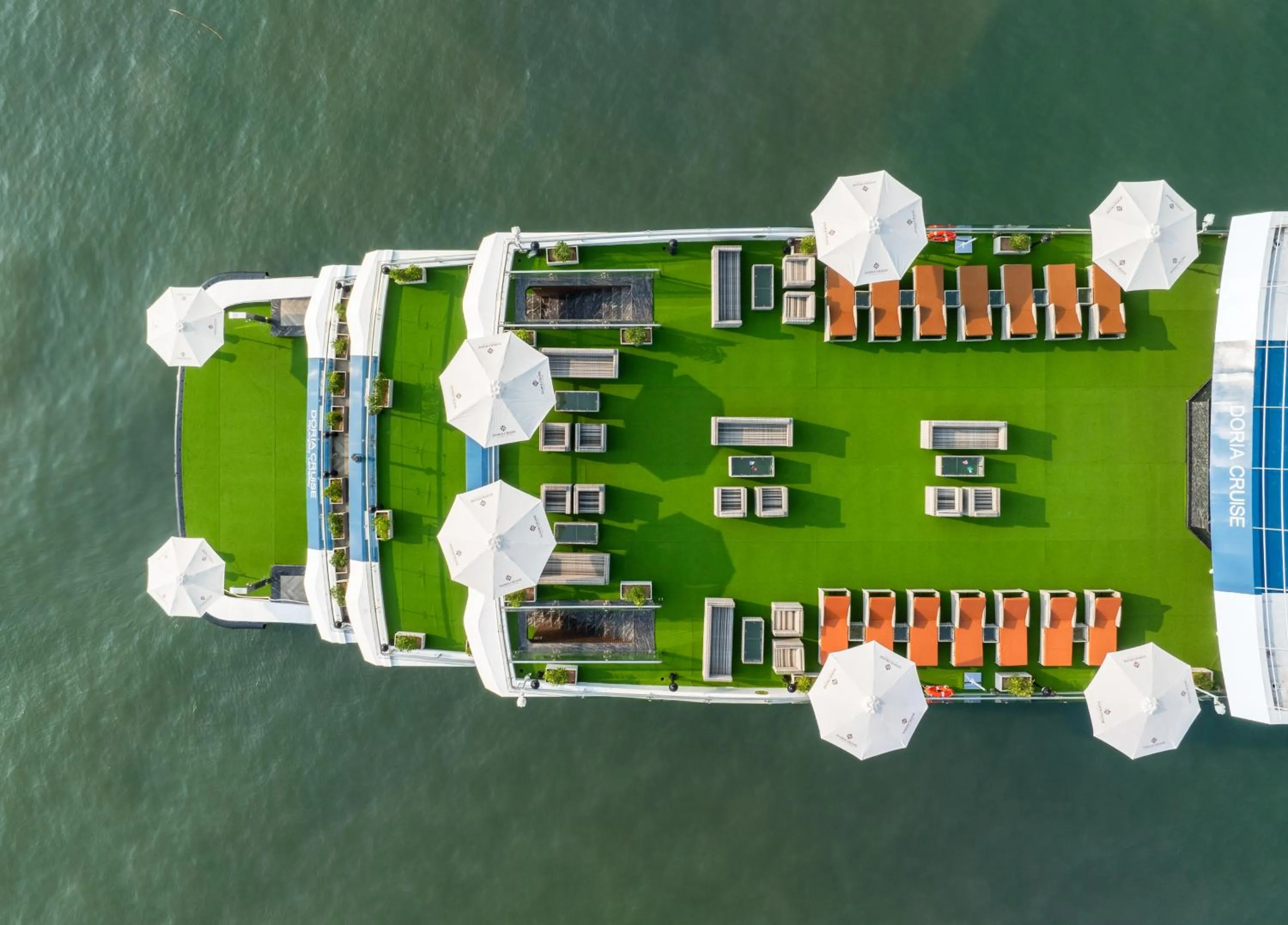 Natural landscape in M'Gloria Cruise by HAG