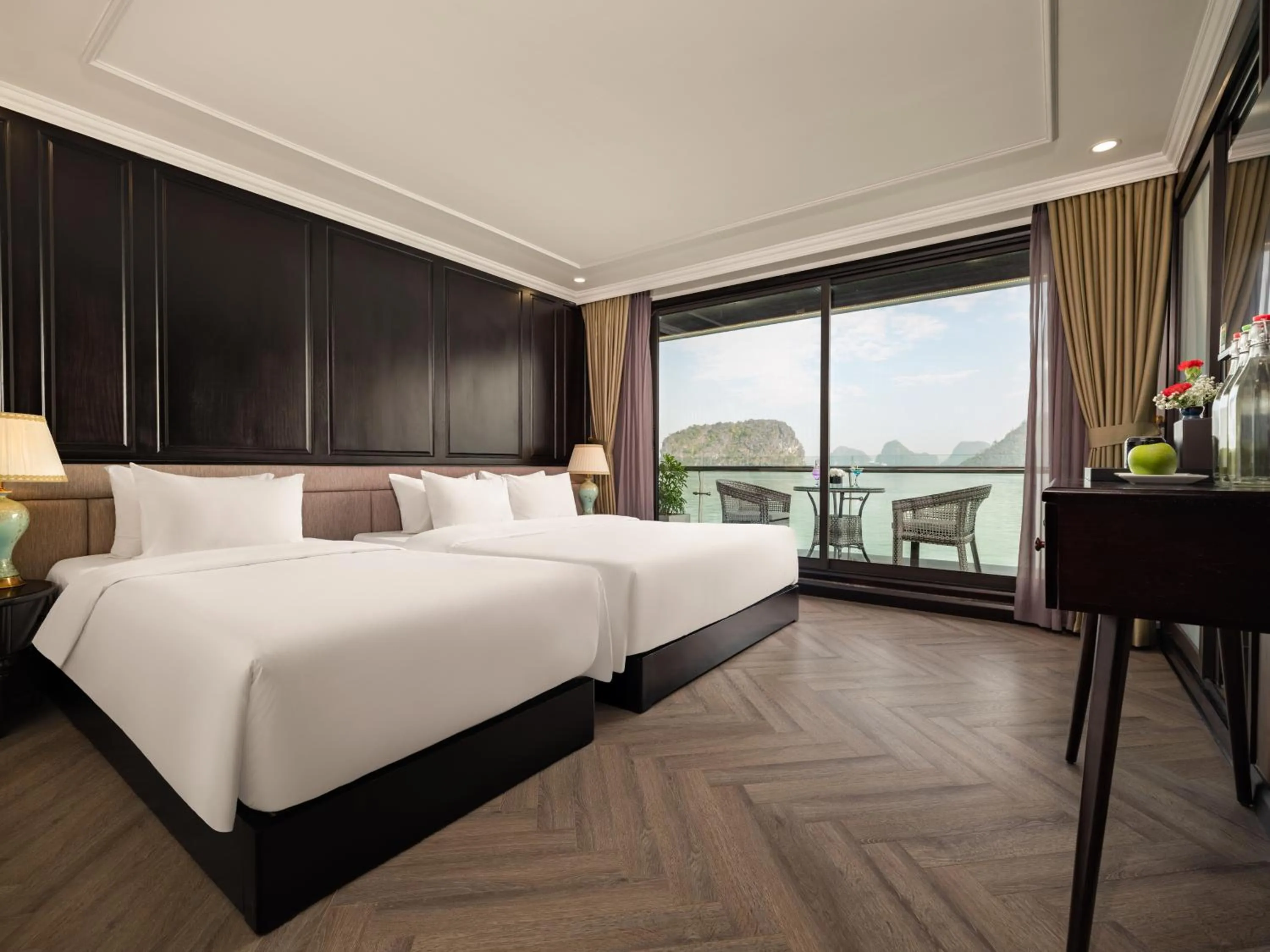 Bed in M'Gloria Cruise by HAG