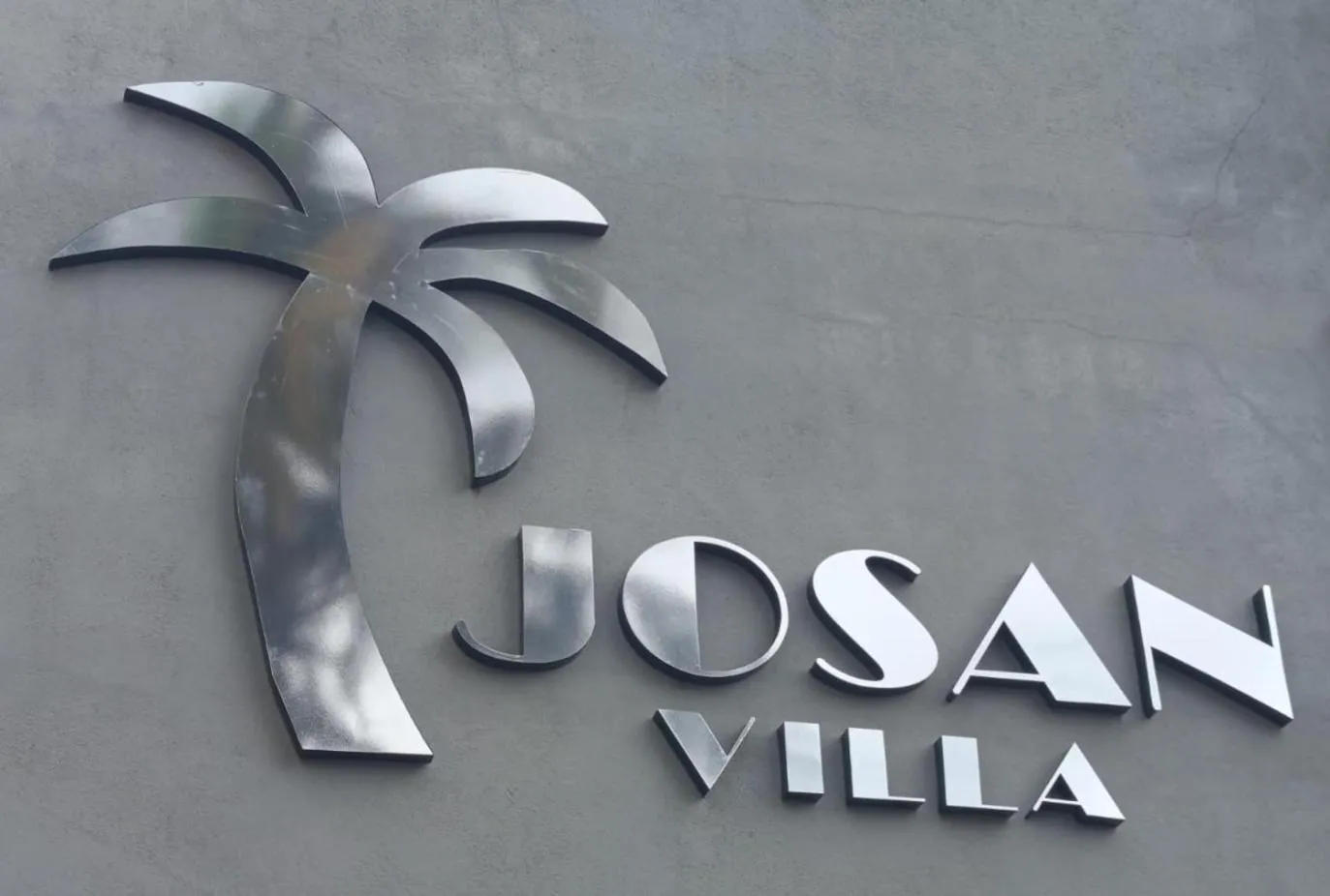 Property building in Josan Villa with a Glorious Beach and Sea View