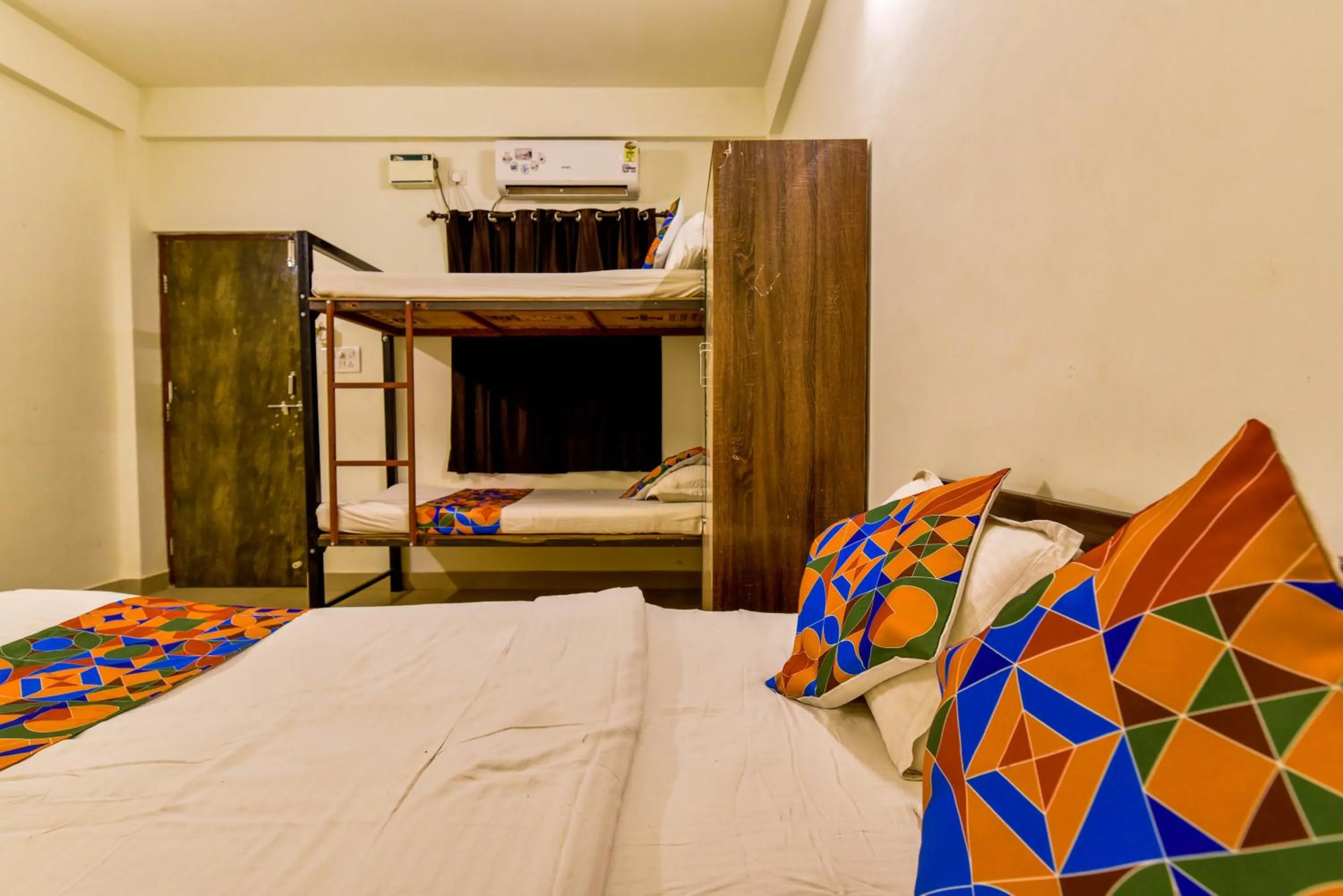 Bed in Rosa Bella Resort-TBV