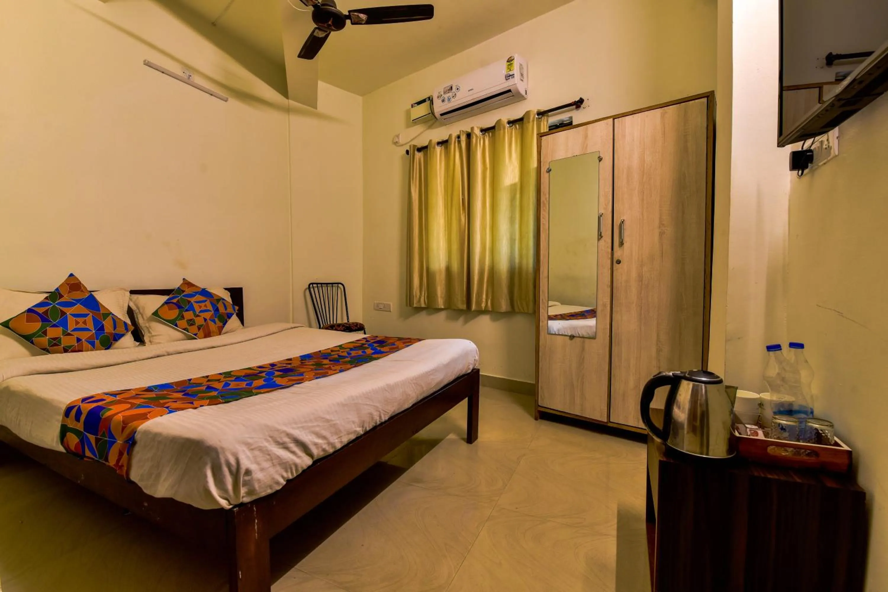 Bed in Rosa Bella Resort-TBV