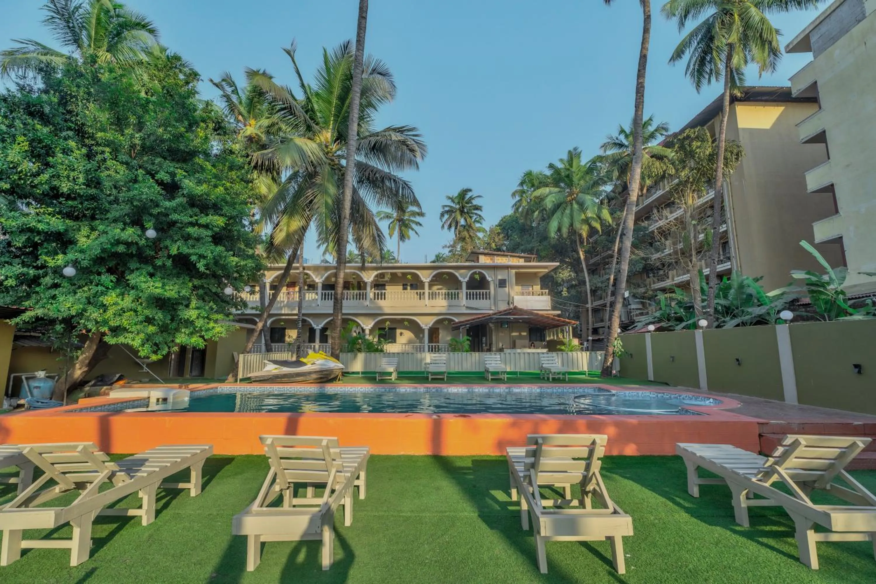 Property building in Rosa Bella Resort-TBV