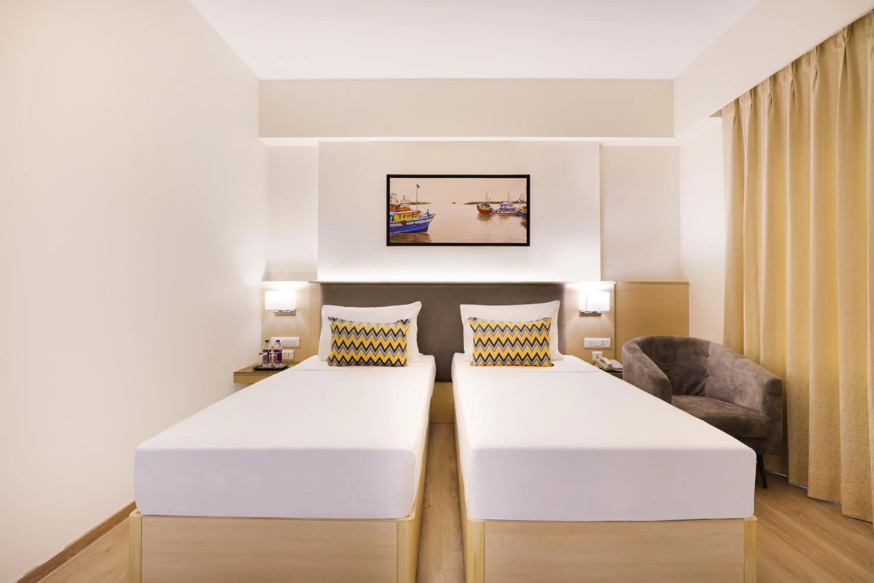 Bed in Keys Lite By Lemon Tree Hotels Sreekanya