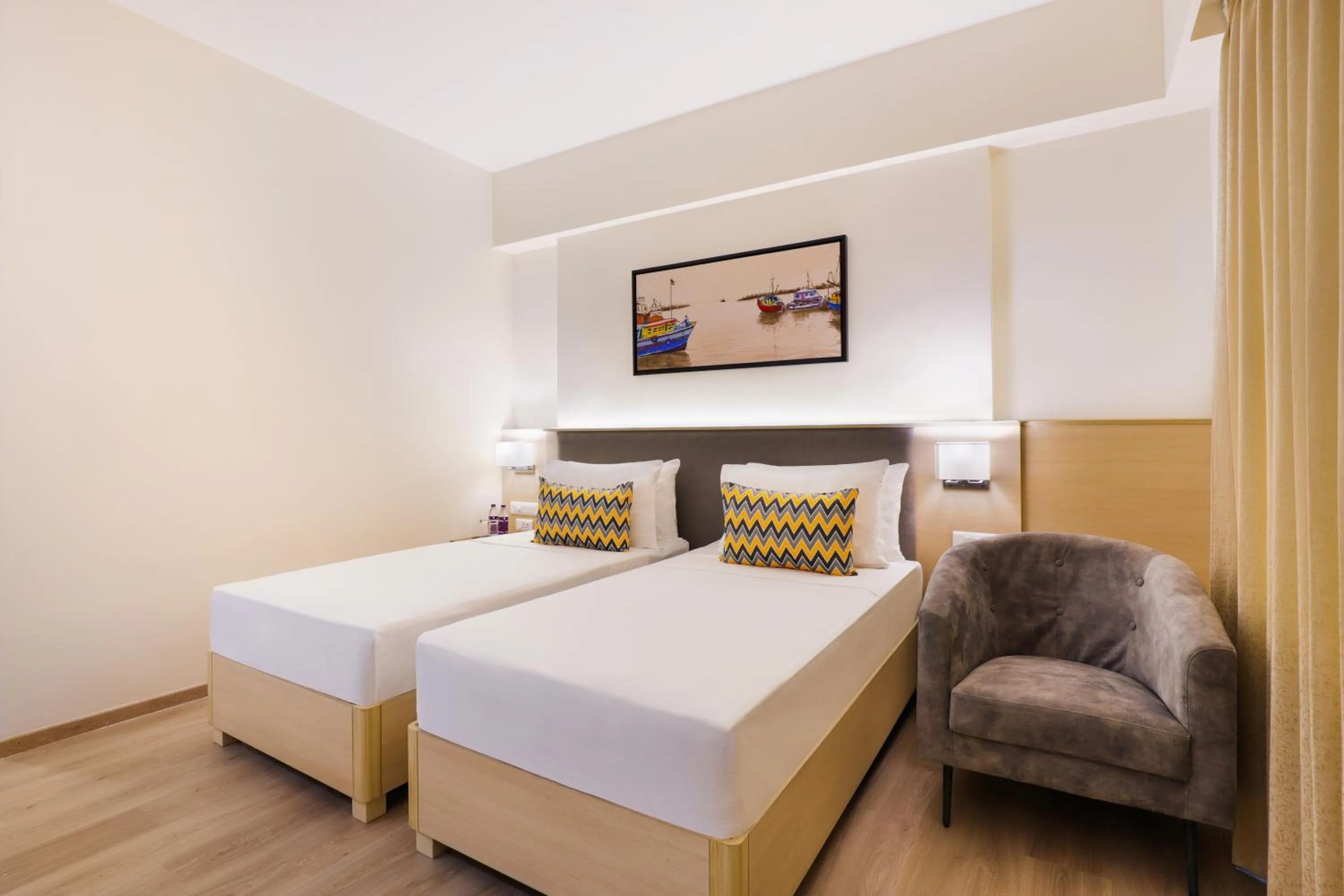 Bedroom, Bed in Keys Lite By Lemon Tree Hotels Sreekanya