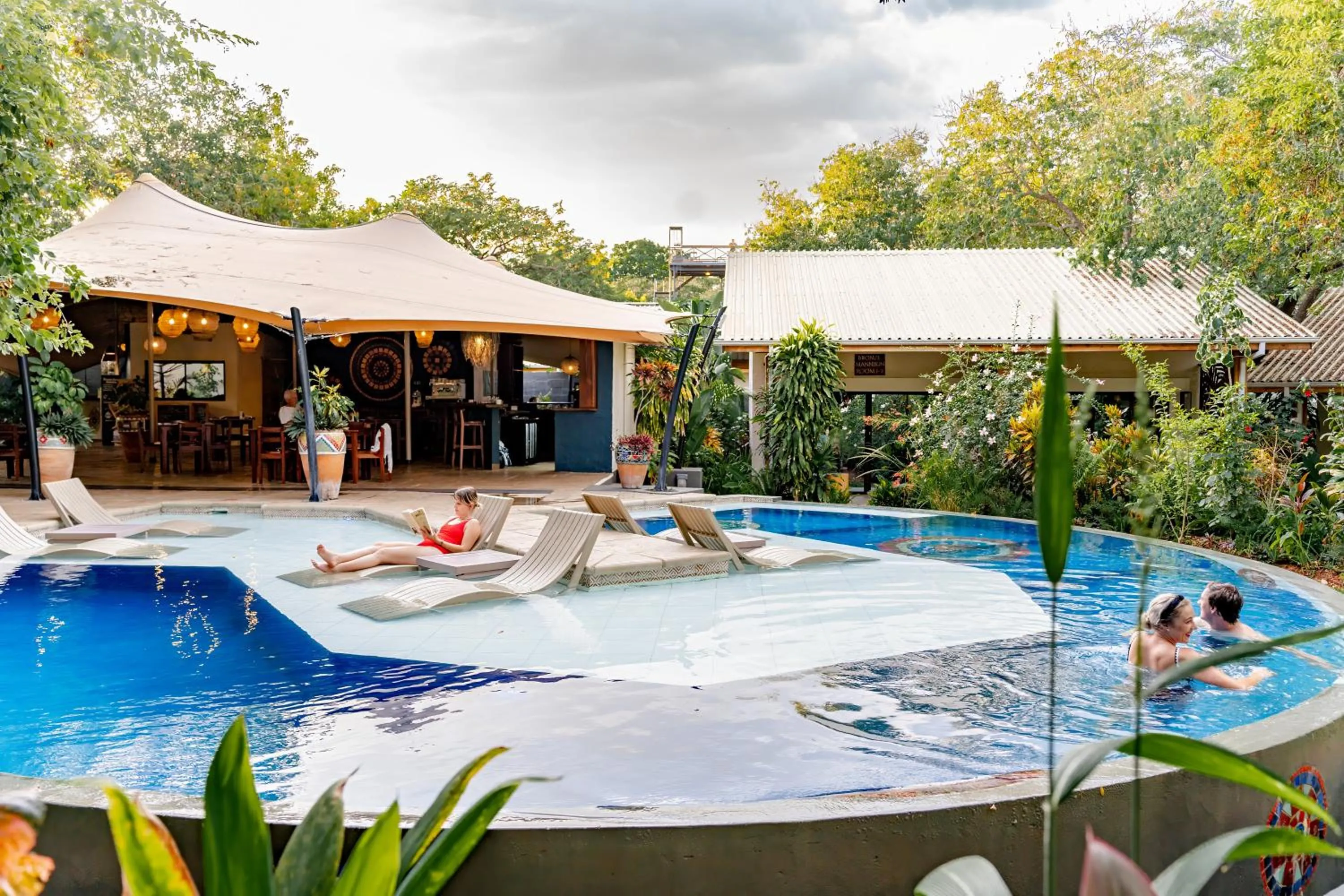 Swimming pool in Shongwe Oasis