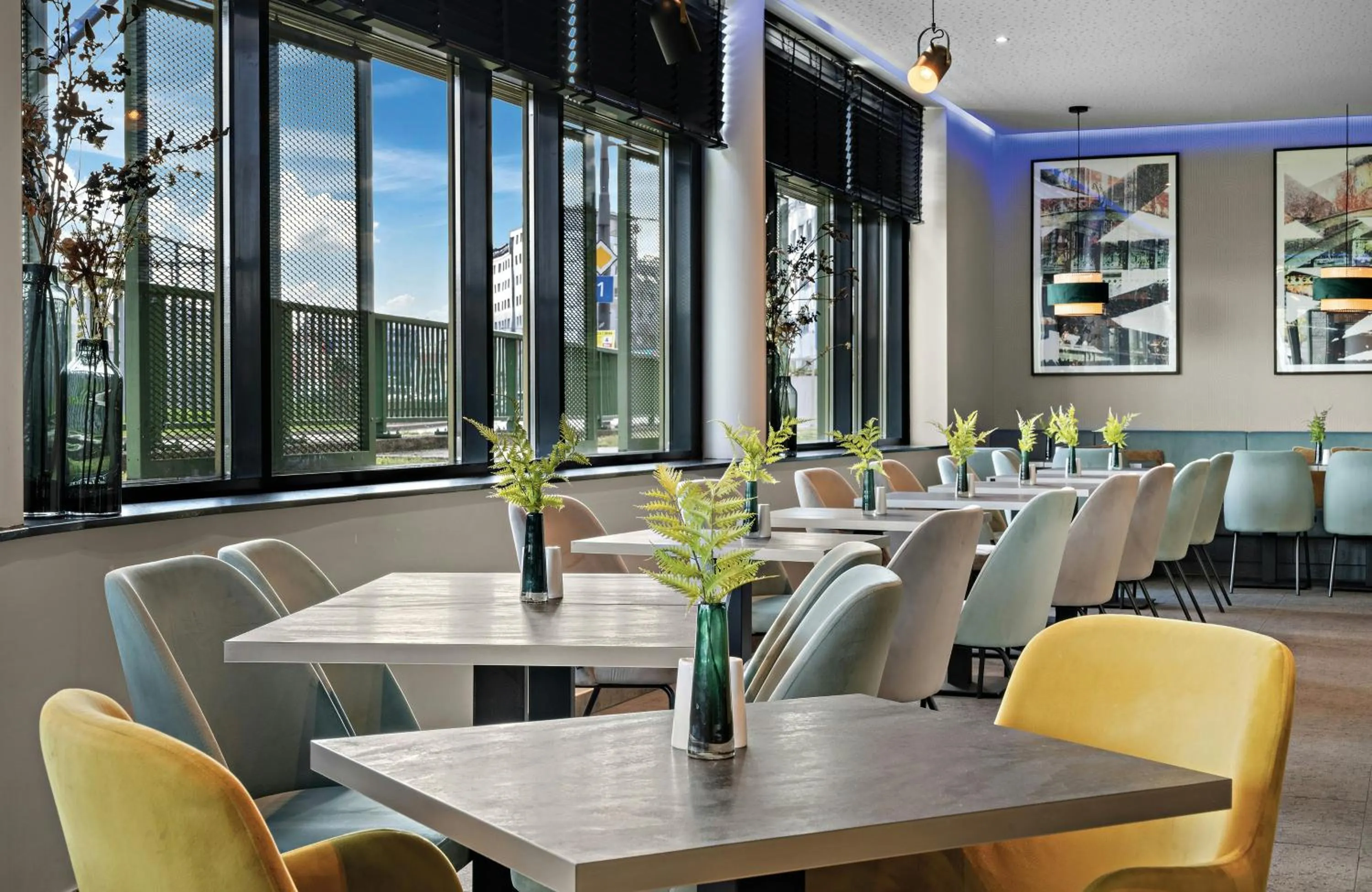 Breakfast in Leonardo Hotel Vienna City West