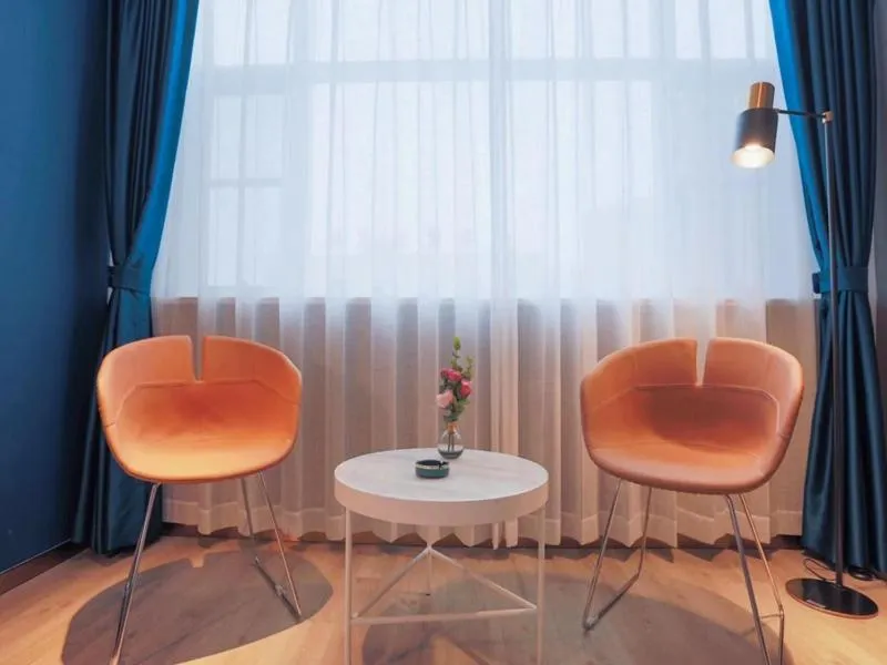 LanOu Hotel Taixing Wanda Plaza