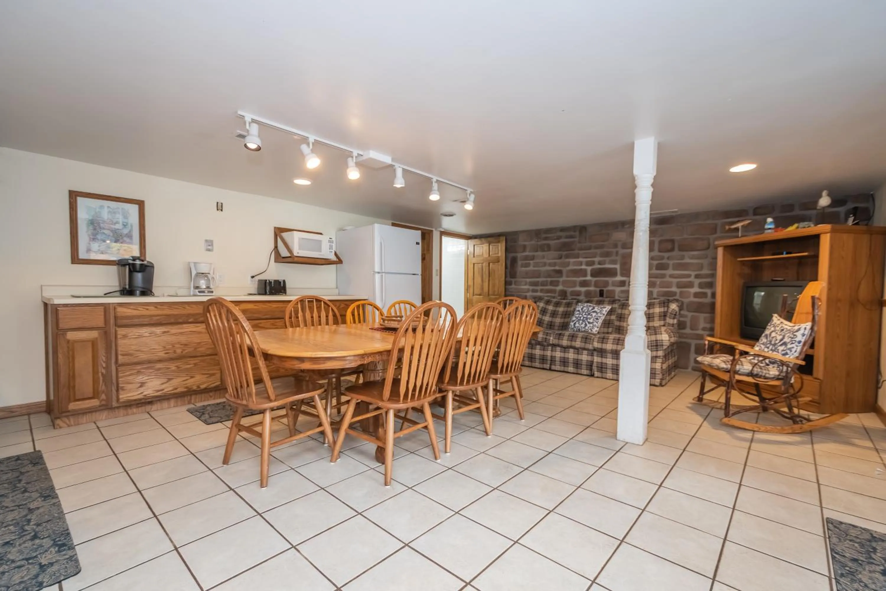 Property building in Waters Edge