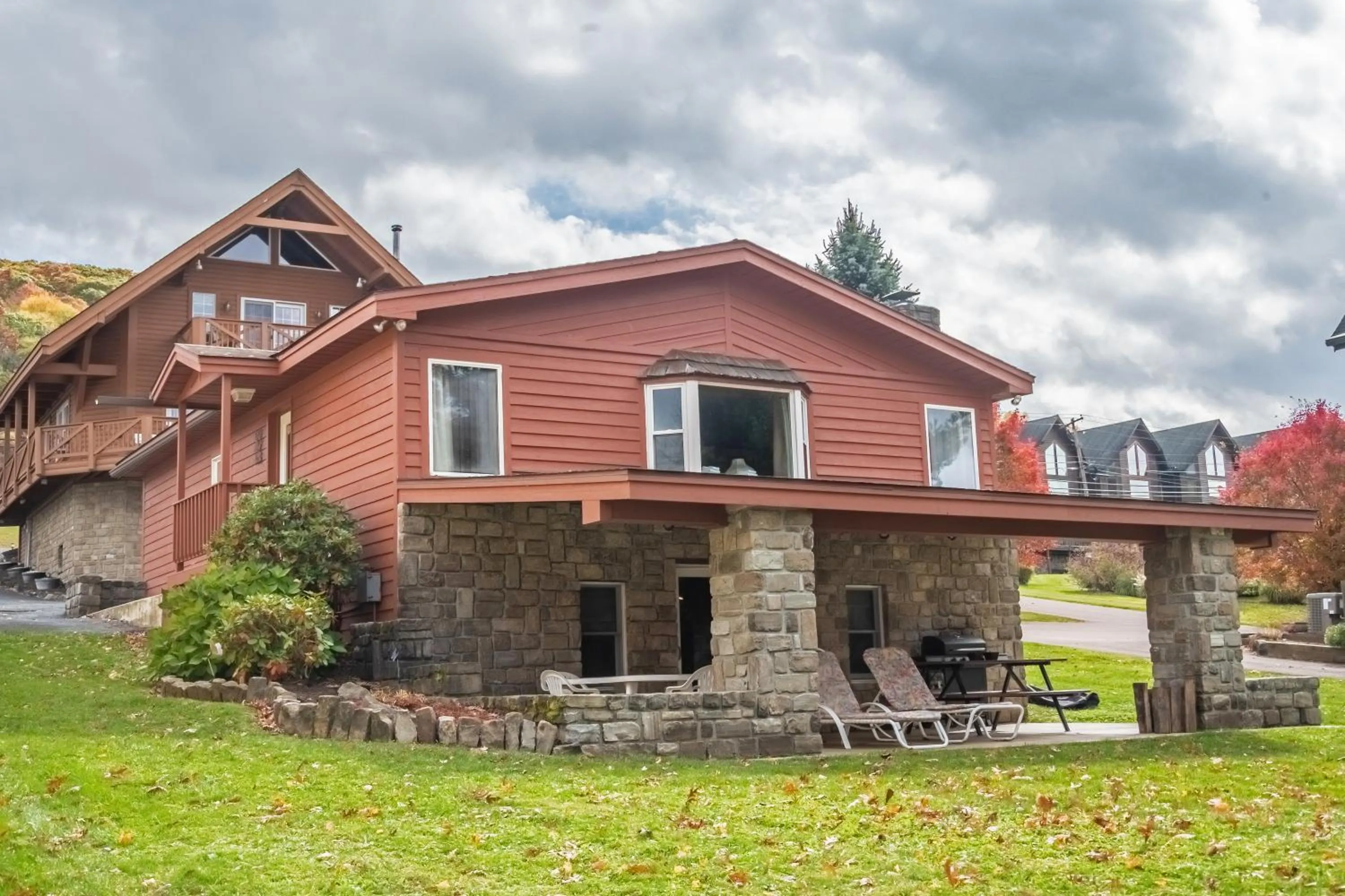 Property building in Waters Edge