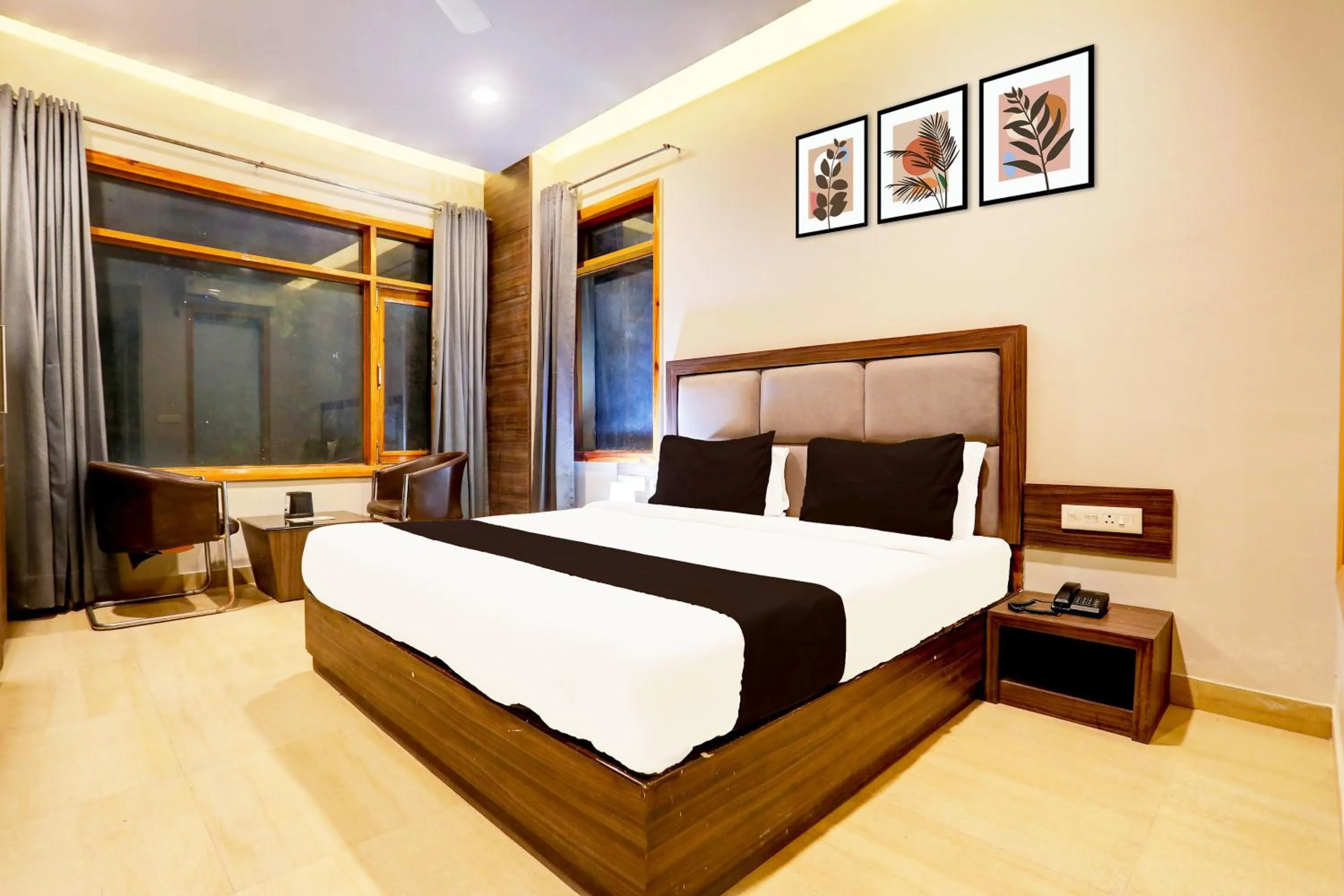 Bedroom, Bed in Super Collection O Alwar formerly Hotel Ashoka