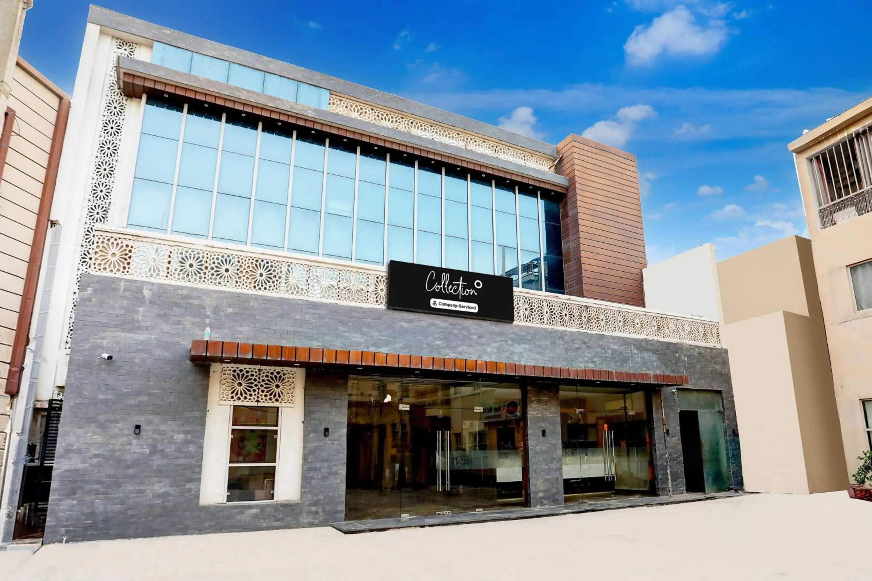 Facade/entrance in Super Collection O Alwar formerly Hotel Ashoka