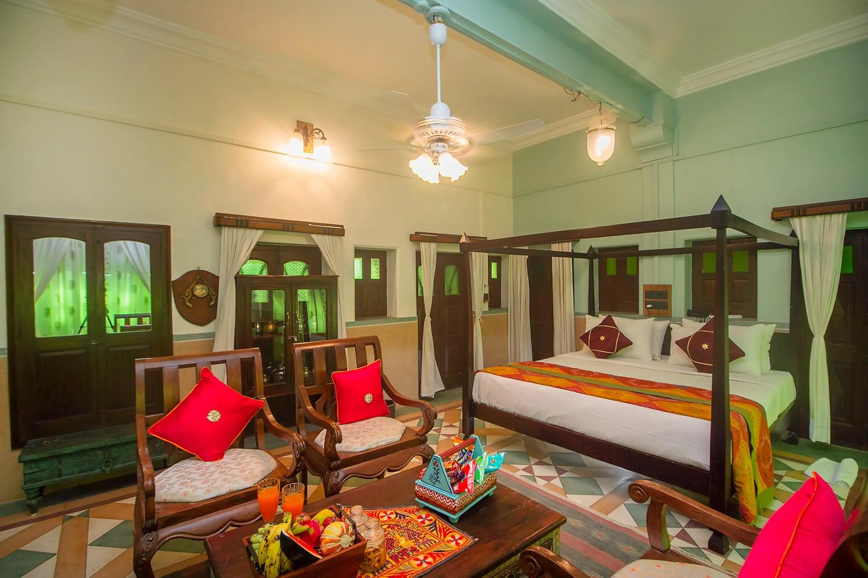 Other, Bed in Amritara Manak Haveli, Jodhpur
