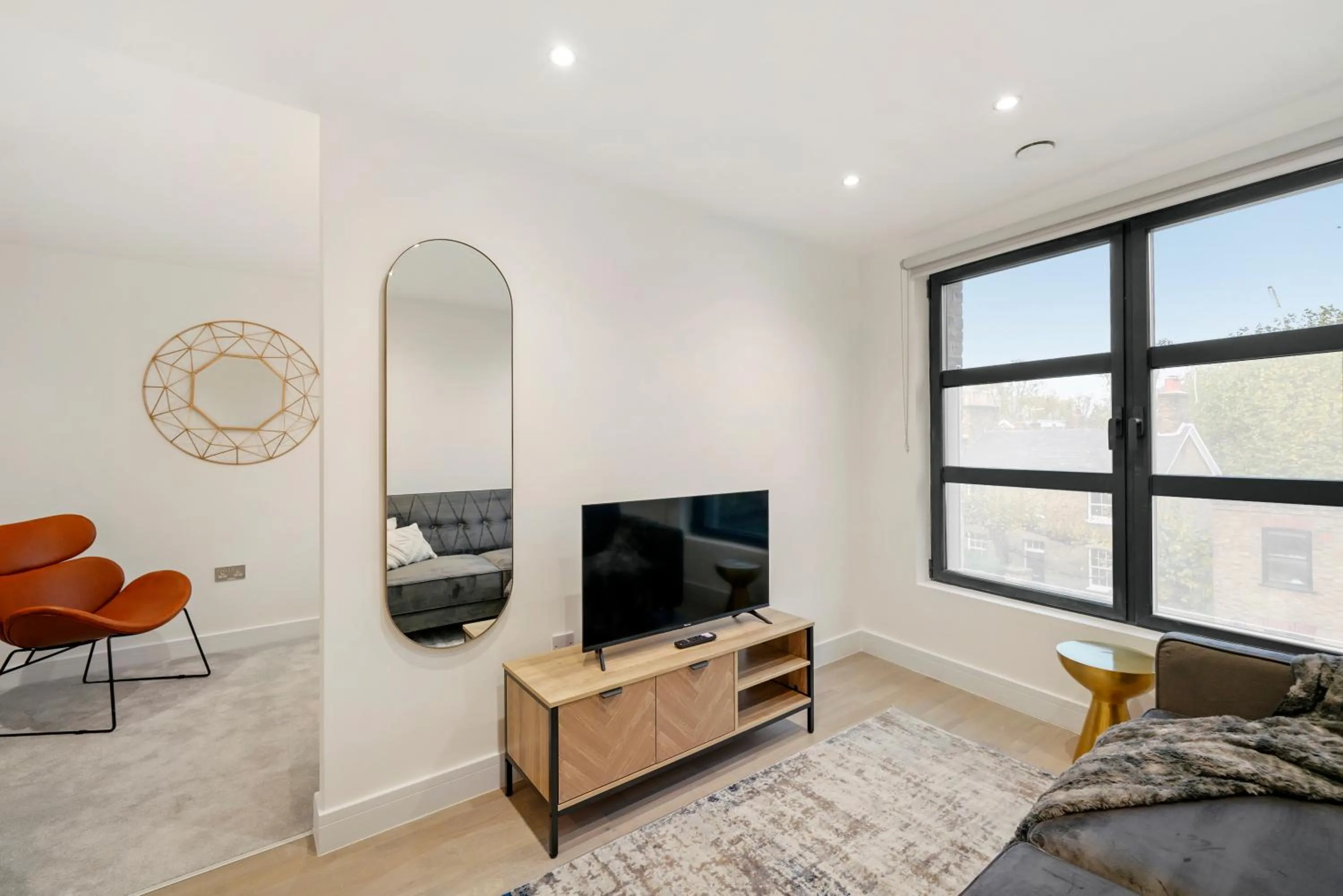 Living room in Executive 1 & 2 Bed Apartments in heart of London FREE WIFI by City Stay Aparts London