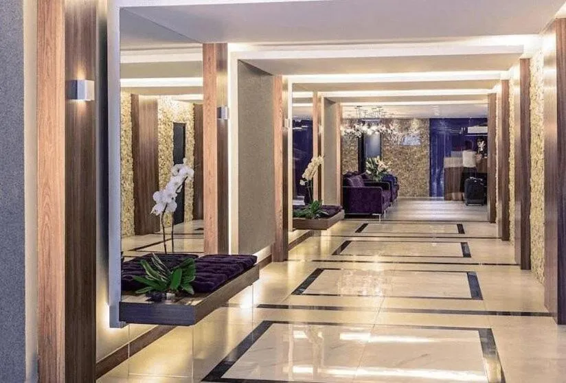 Flat Praia de Copacabana Ipanema - Pé na Areia