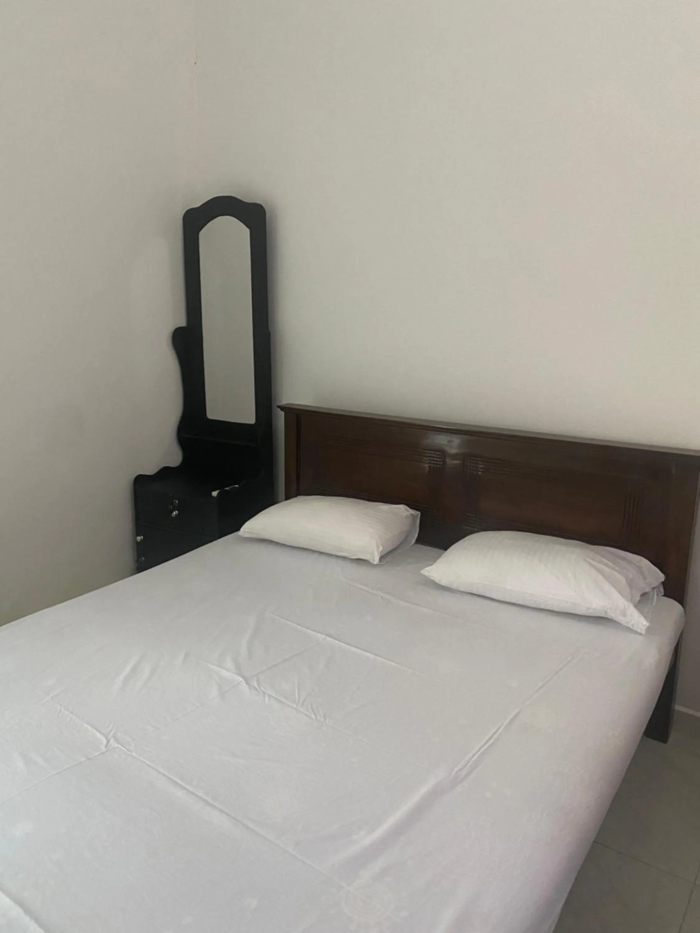 Bedroom, Bed in Savenndra Resorts