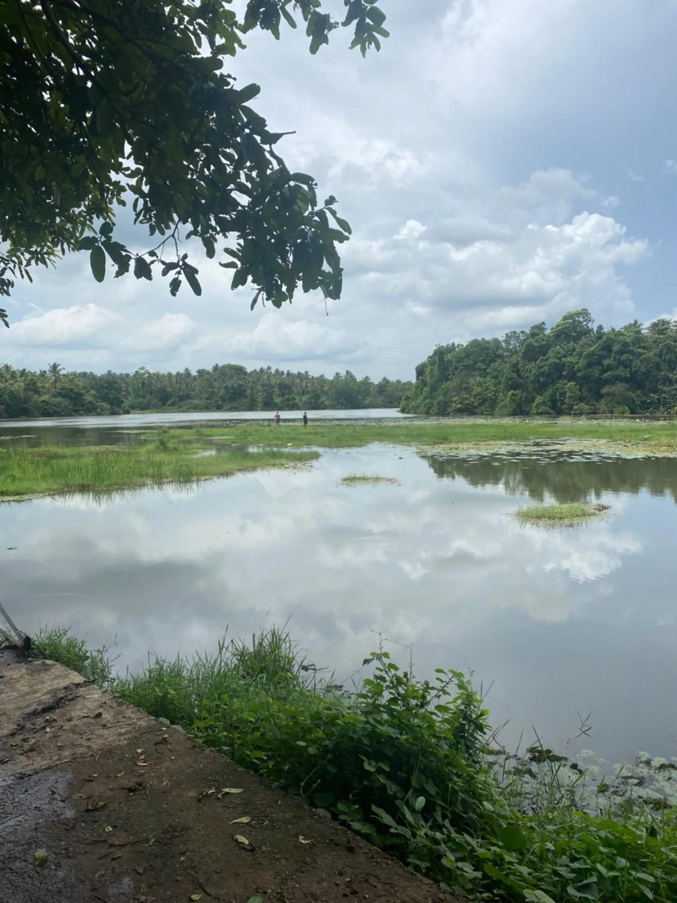 Lake view in Savenndra Resorts