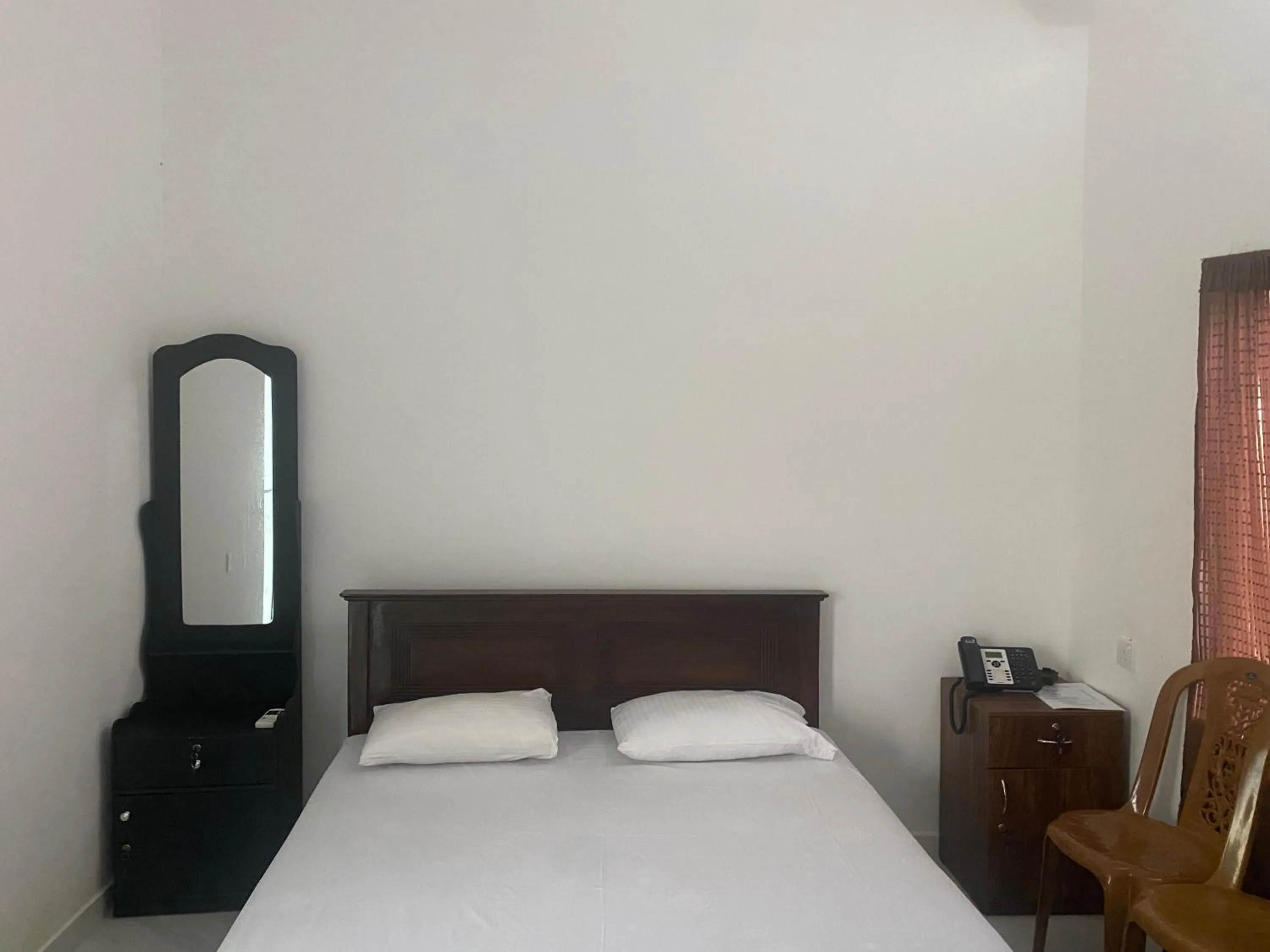 Bedroom, Bed in Savenndra Resorts