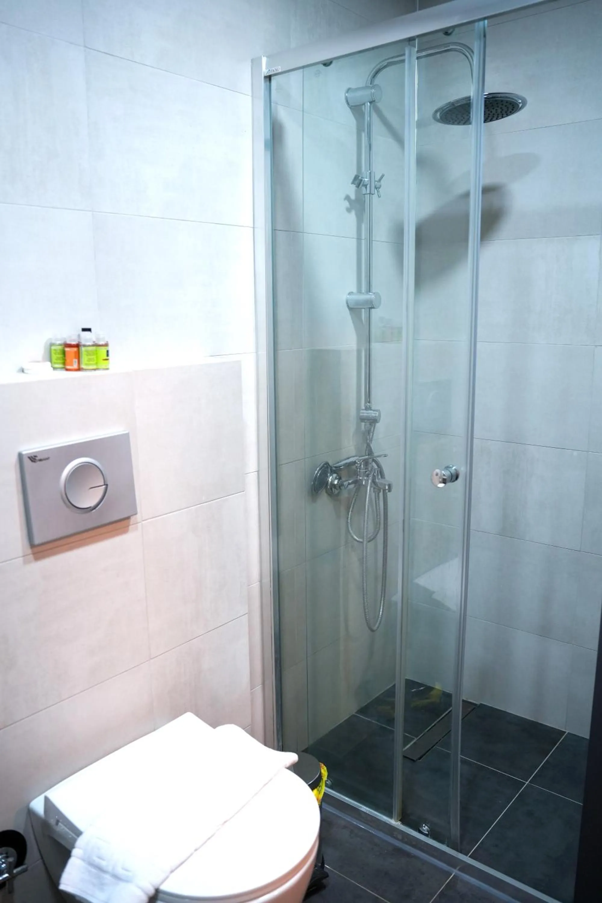 Shower in Ramses Resort & Spa Hotel