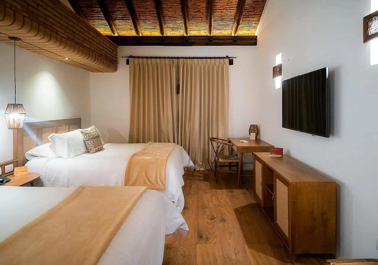 Bedroom, Bed in Hotel Casa Alcestre