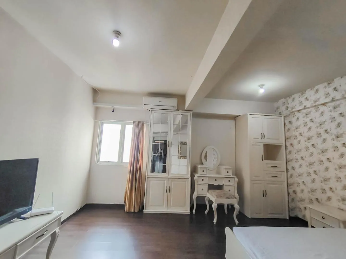 Bedroom in RedLiving Apartemen The Suites Metro - King Property Tower C