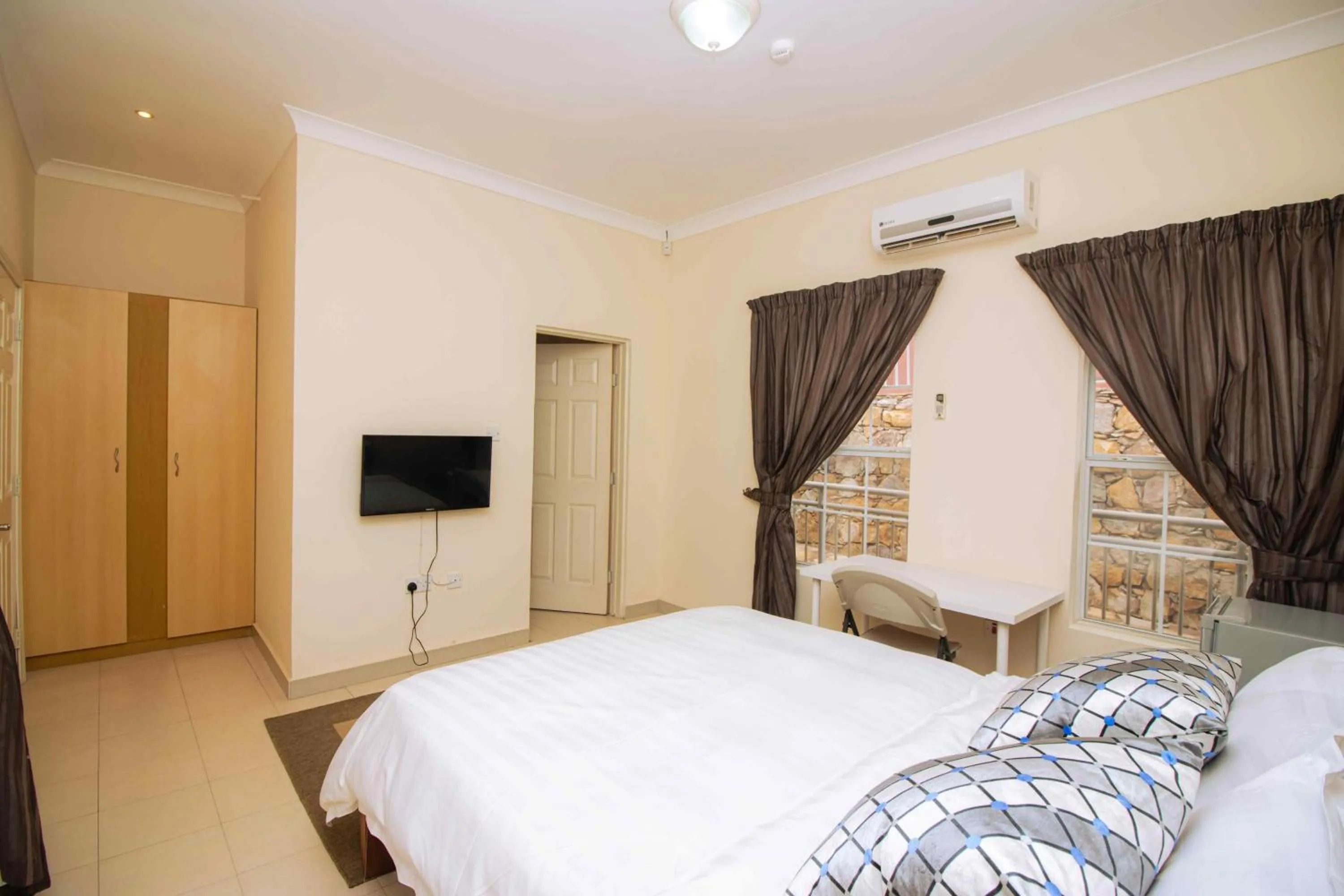 Bed in Brown Hills Residences