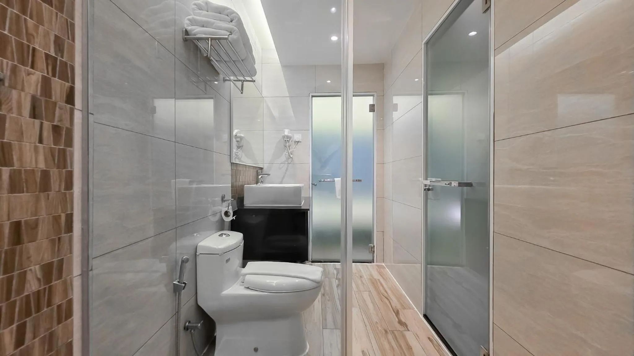 Bathroom in Fives Hotel DNP