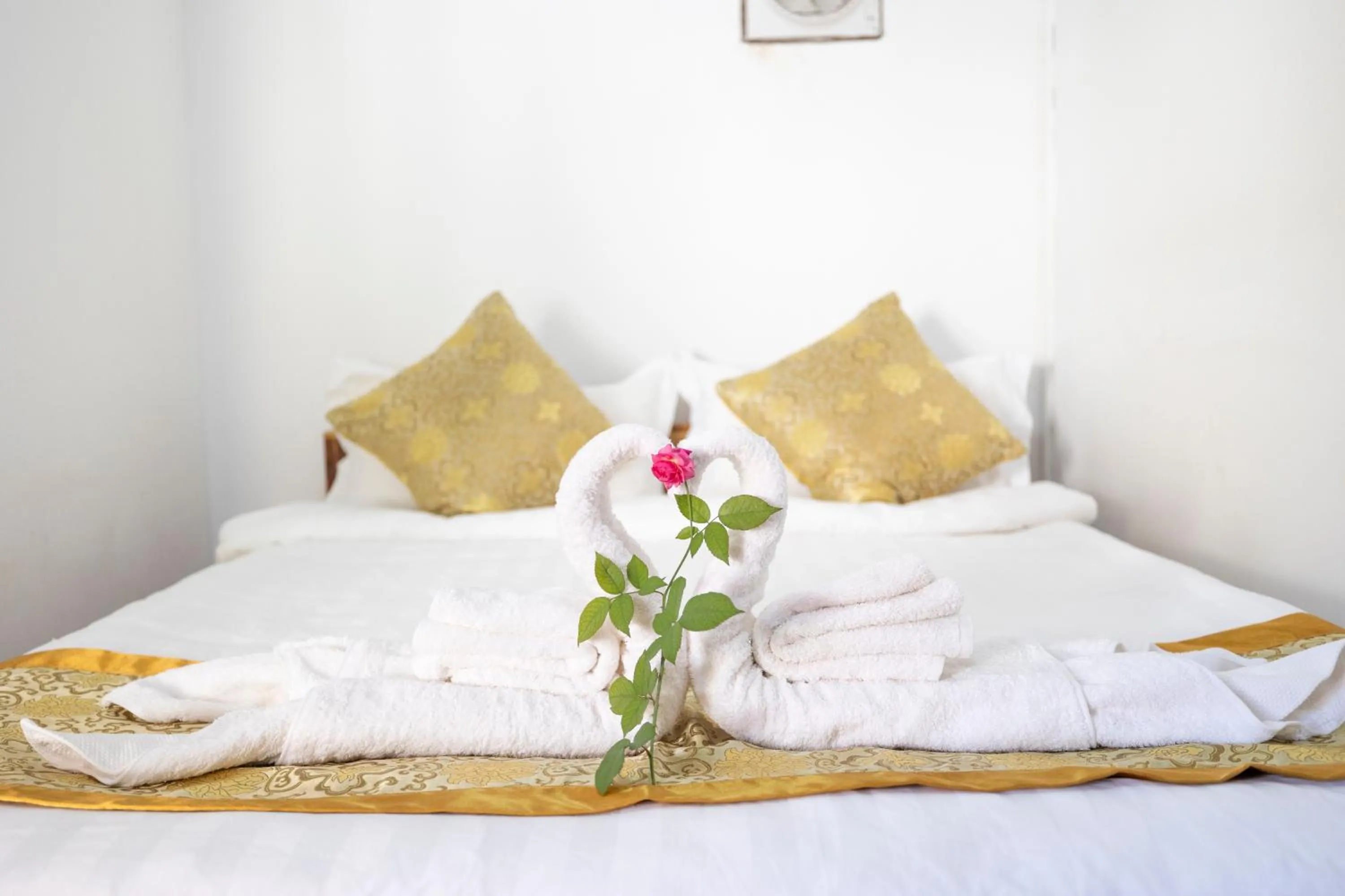 Bed in Mekong Chidlatda Villa