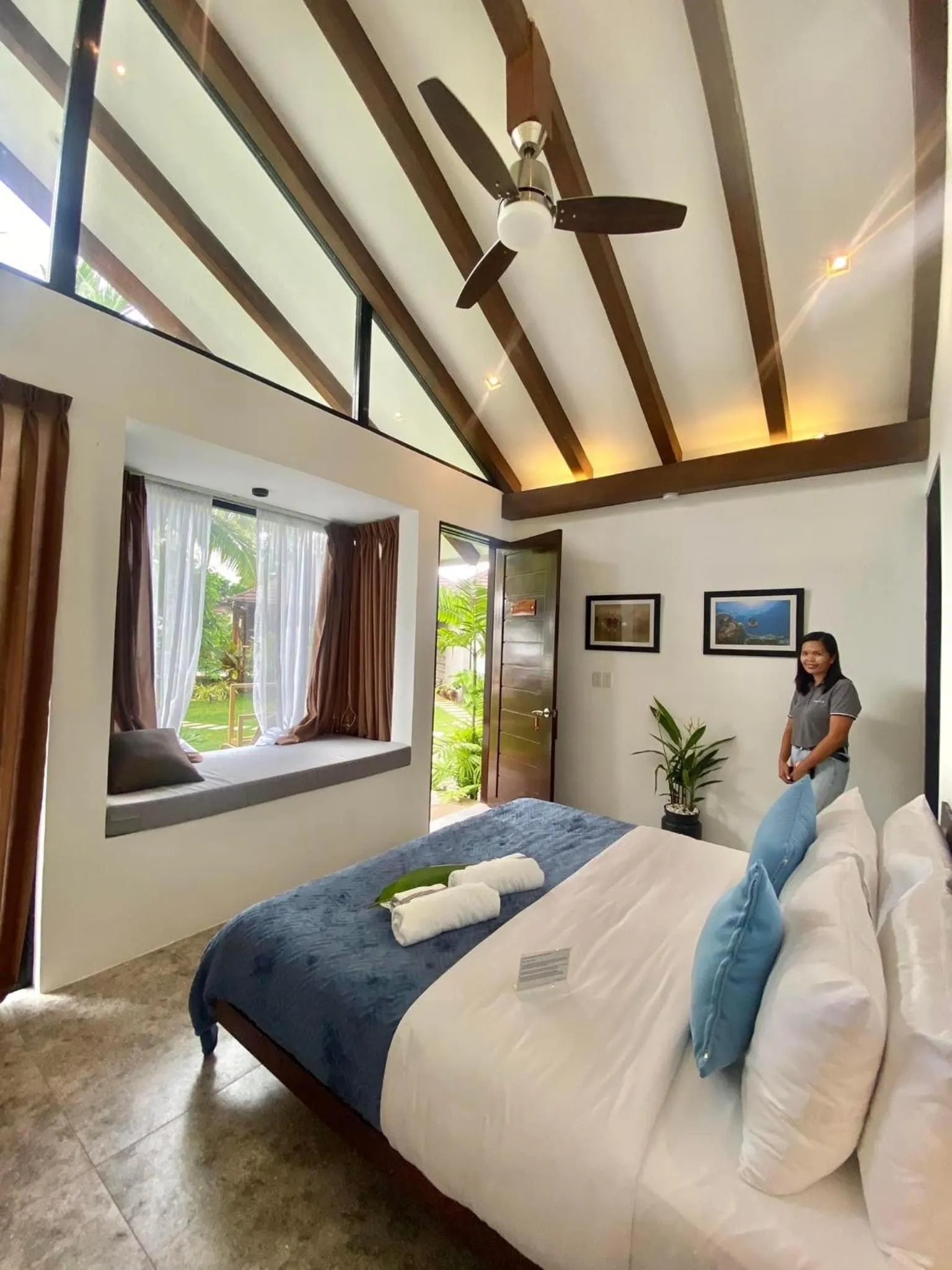 Bed in Amila Dive Beach Resort